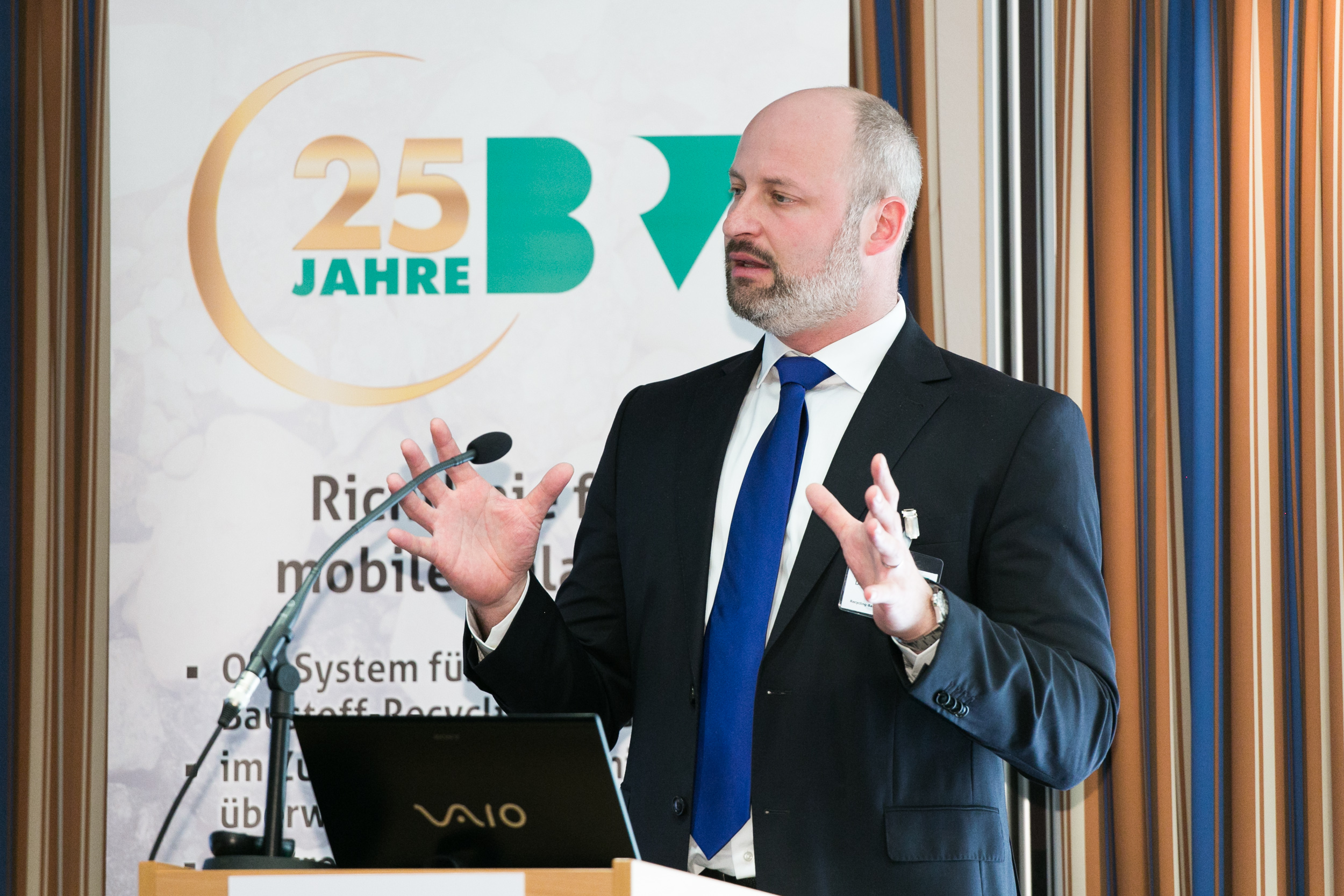 Thomas Kasper auf der BRV-Tagung „Recycling-Baustoffverordnung in der Praxis“  am 06.04.2016.