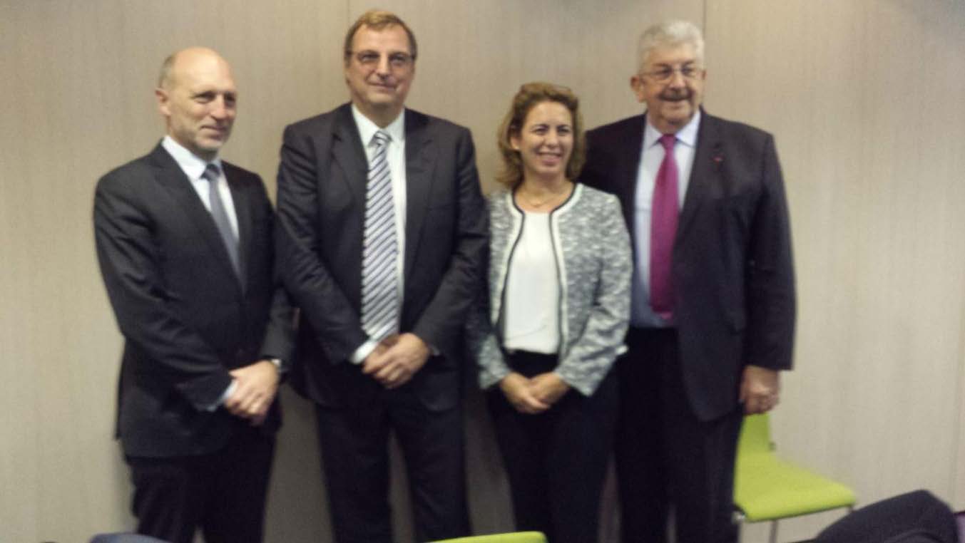 Jean-Phillipe Carpentier, Vizepräsident Euric und Präsident der französischen Federec; Michael Schuy, Präsident Euric und BDSV-Präsidiumsmitglied; Alicia Garcia-Franco, Vizepräsidentin Euric und Generaldirektorin der Spanish Federation for Recovery and Recycling; Dominique Maguin, ehemaliger Präsident Euric.