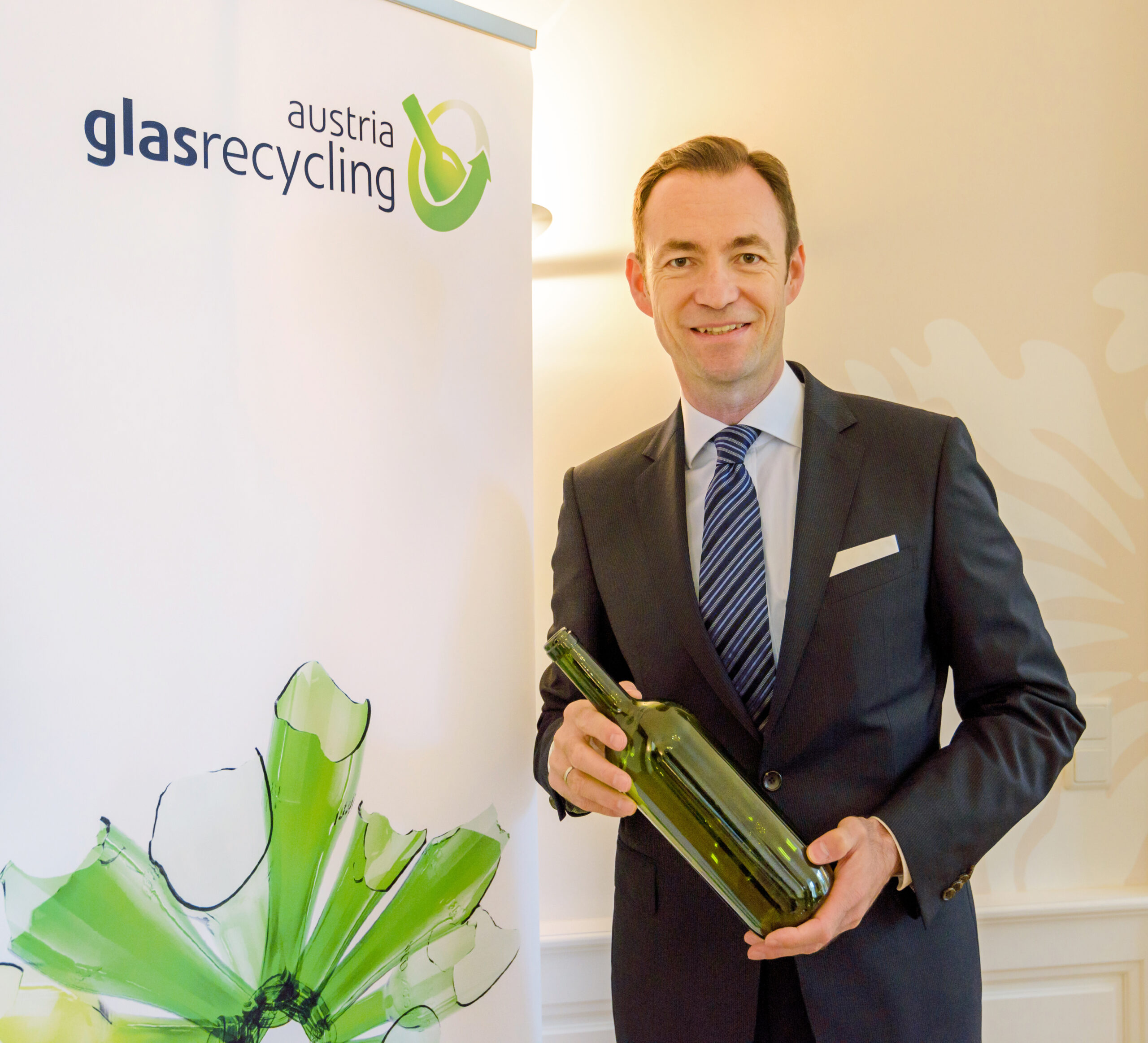 Geschäftsführer der Austria Glas Recycling GmbH, Dr. Harald Hauke