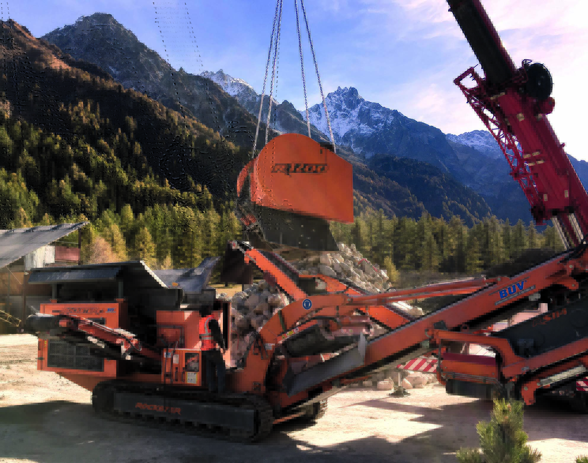 DUPLEX-Umbau – Wechsel von R1100DS Prallbrecher auf R1200D Backenbrecher innerhalb weniger Stunden. (Foto: Kormann Rockster Recycler GmbH)