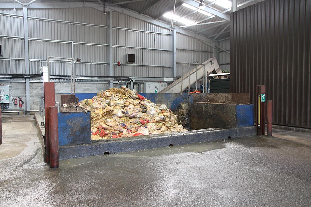Unabhängig davon, ob es sich bei den Rohstoﬀen um Klärschlämme, Schlachtabfälle, Produktions- oder Supermarktreste handelt – Welctec will die Substrate bestmögliche energetische verwerten. Foto: Weltec Biopower GmbH