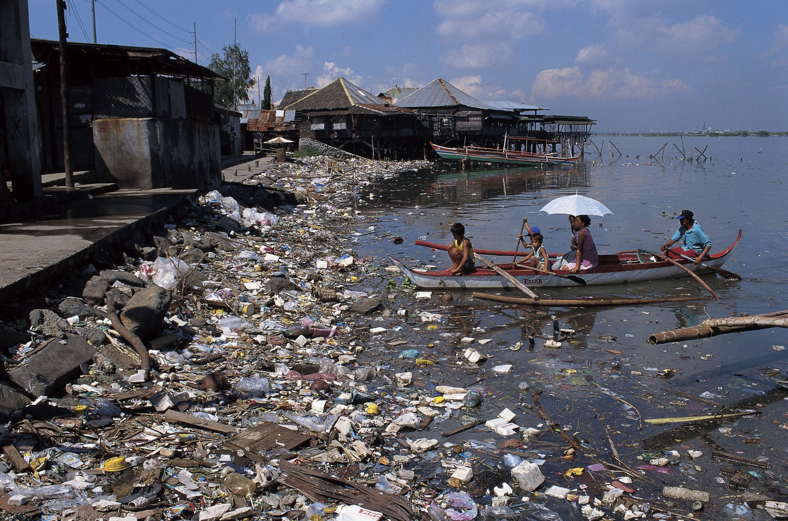 Die Region Südostasien ist eine der Haupteintragsquellen von Plastik in die Meere. Bild: Jürgen Freund / WWF