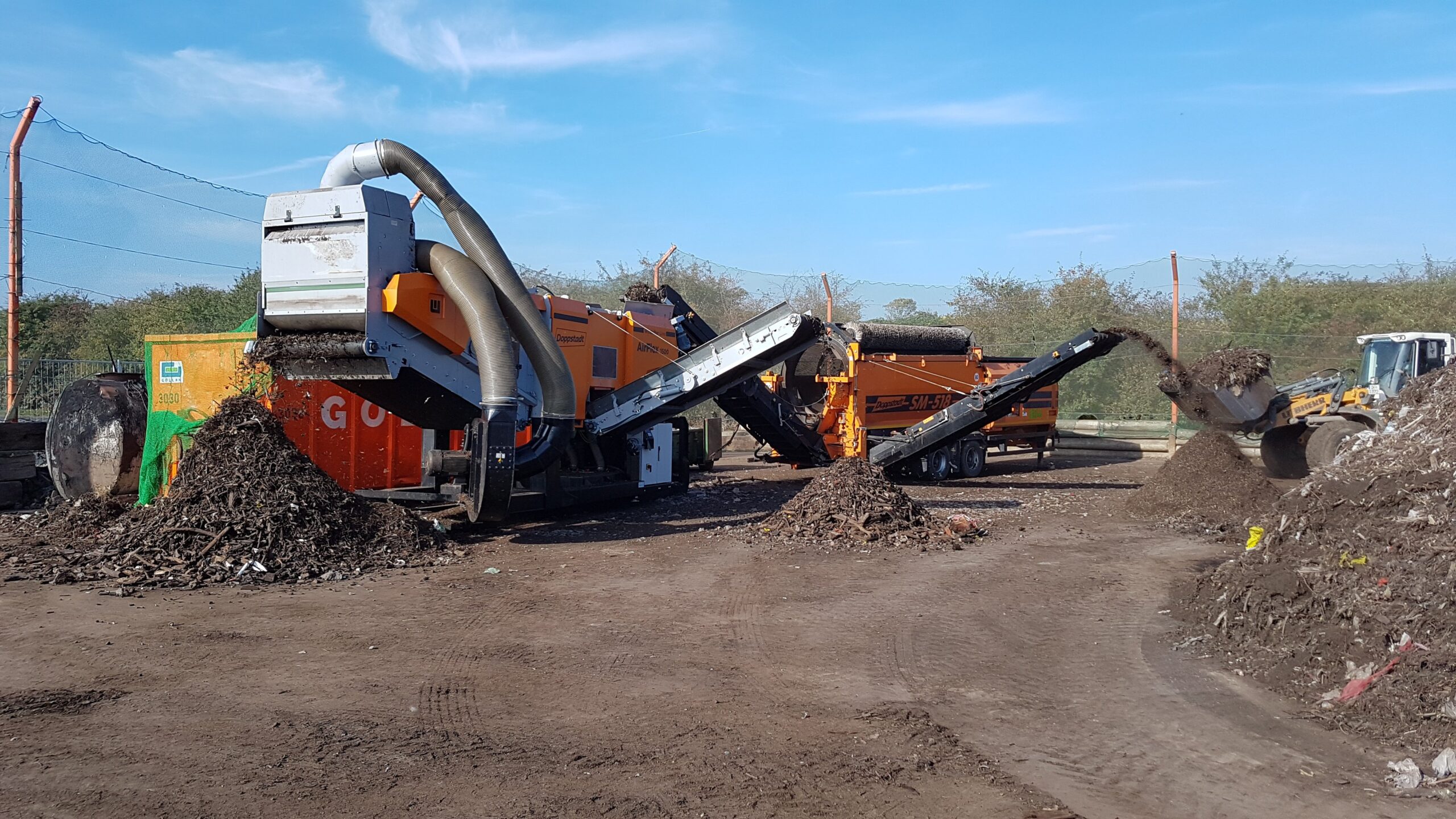 Airflex 1500 von Doppstadt: Der Windsichter bietet der Kompostbranche eine technische Lösung, bei der sie die bisherigen Mengenverluste deutlich reduzieren kann. Bild: Doppstadt