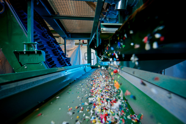 Rezyklate von mtm sparen im Vergleich zu PO-Neumaterialien rund 30 % der CO2-Emissionen. 
Bild: mtm plastics
