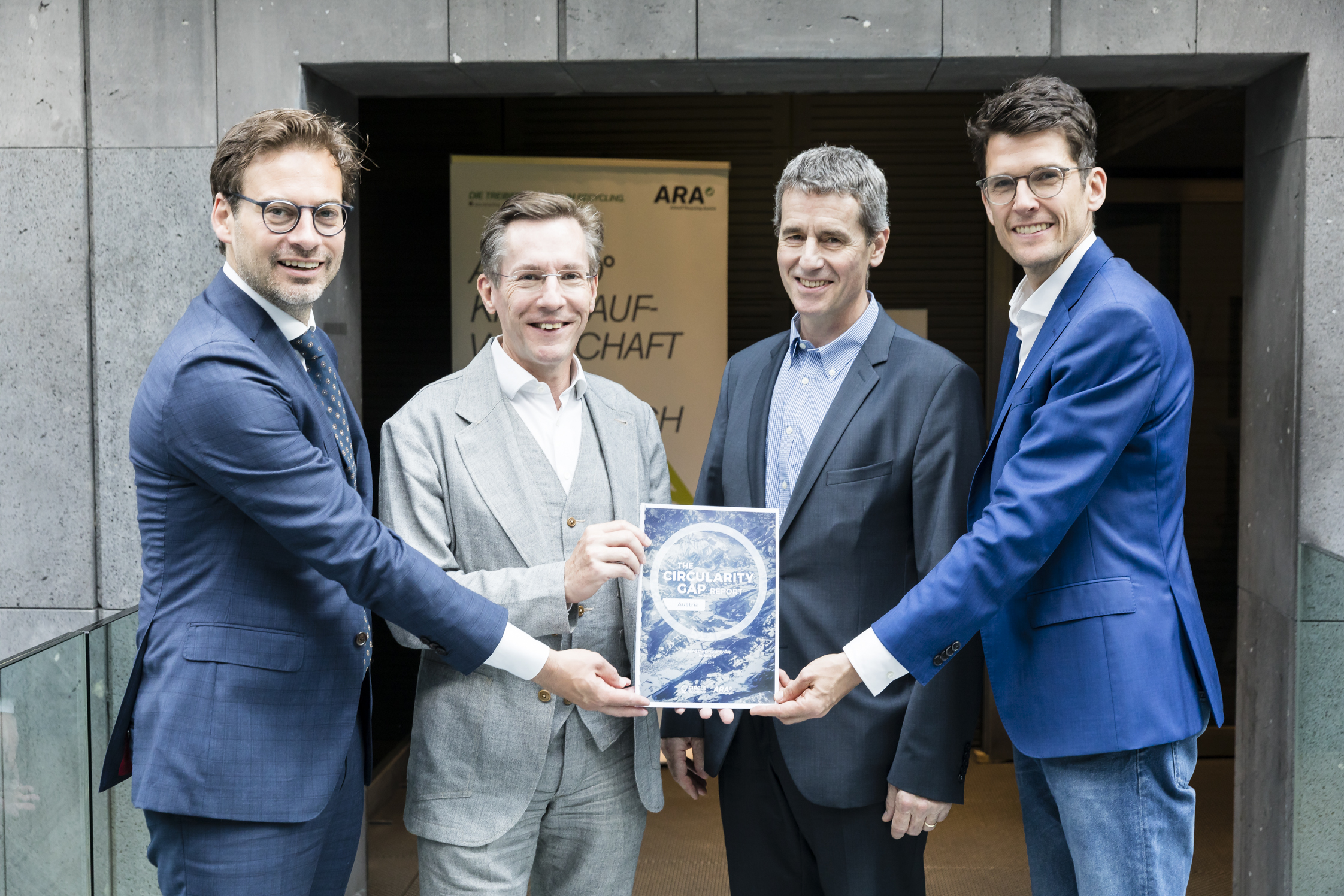 vlnr: Marc de Wit, Christoph Scharff, Christian Holzer, Harald Friedl. Bild: Mirjam Reither