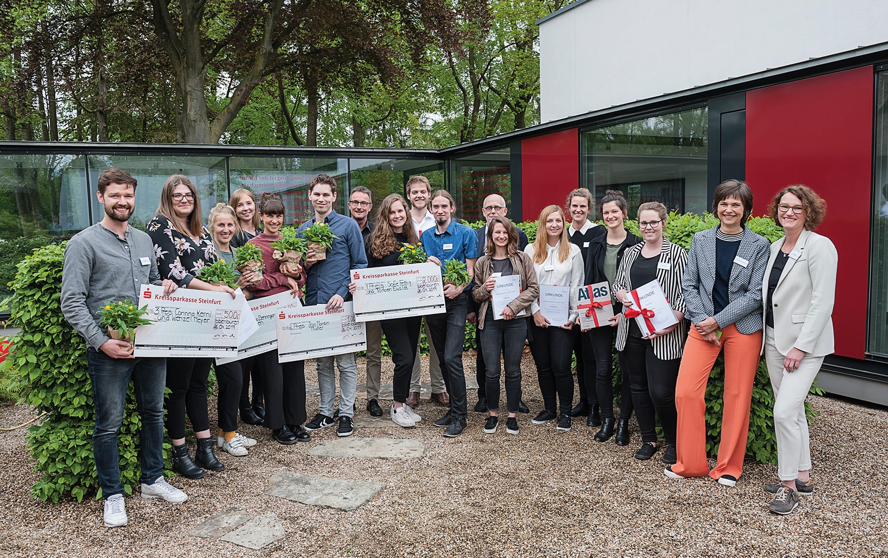 Die Preisträger des diesjährigen Urban Mining Student Award Bild: Uwe Sülflohn, Oberzissen