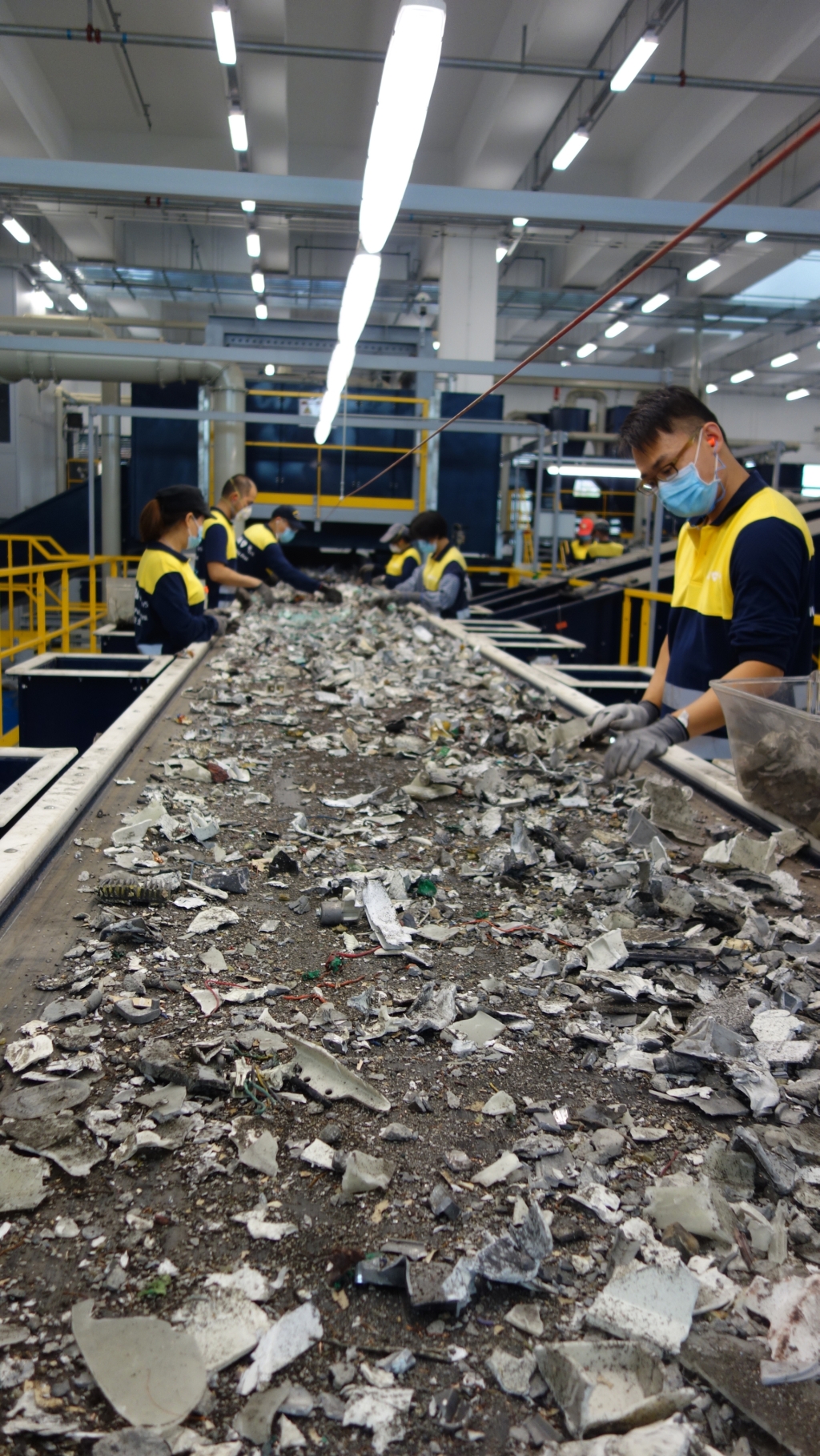 Aus dem ausgeklügelten Gesamtkonzept der Anlage resultiert eine gesteigerte Sortenreinheit und Materialqualität, was eine höhere Wertschöpfung mit sich bringen kann. Bild: Erdwich GmbH