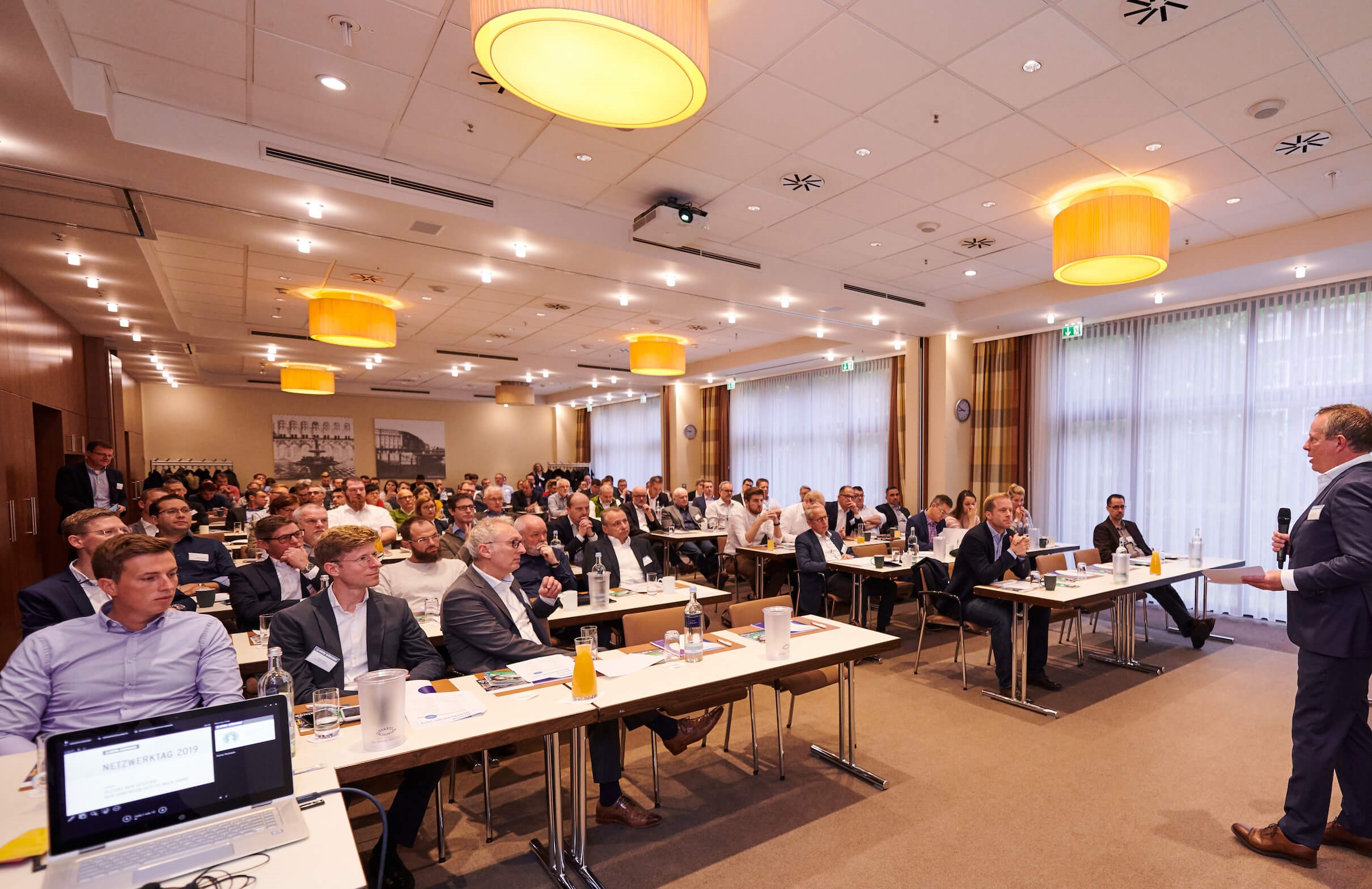 Über 100 Entsorger und Digital-Experten aus ganz Deutschland besuchten den Netzwerktag von Otto Dörner in Hamburg. Bild: Otto Dörner