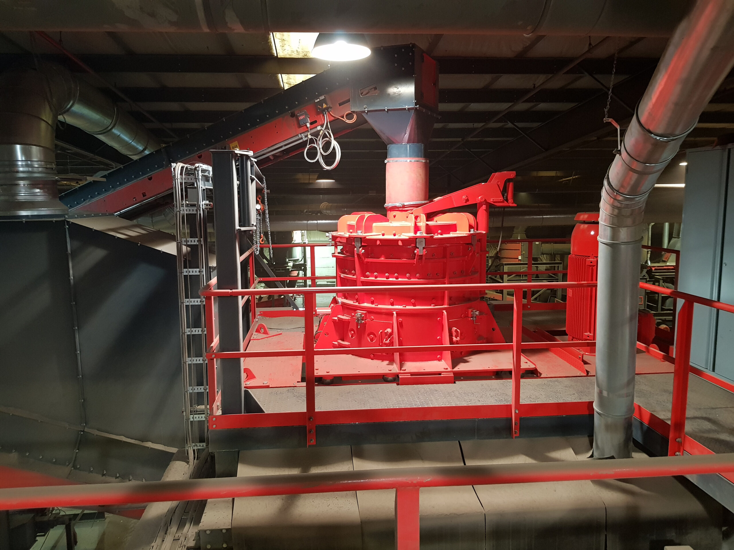 Die Rotorprallmühle (Typ RPMX) von BHS kommt mit stark abrasiven Materialien gut zurecht. Bild: BHS-Sonthofen