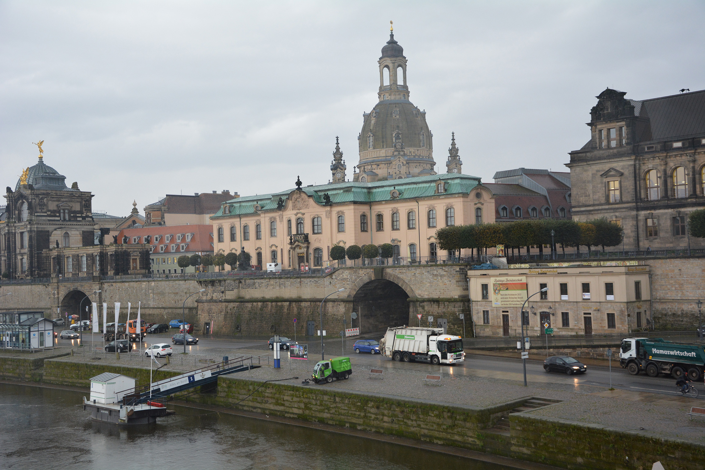 Seit 1. Juli führt die umfirmierte Nehlsen Sachsen GmbH & Co. KG weiterhin kommunale Entsorgungsaufträge in den Landkreisen Meißen und Bautzen sowie in der Landeshauptstadt Dresden aus. Bild: Nehlsen AG