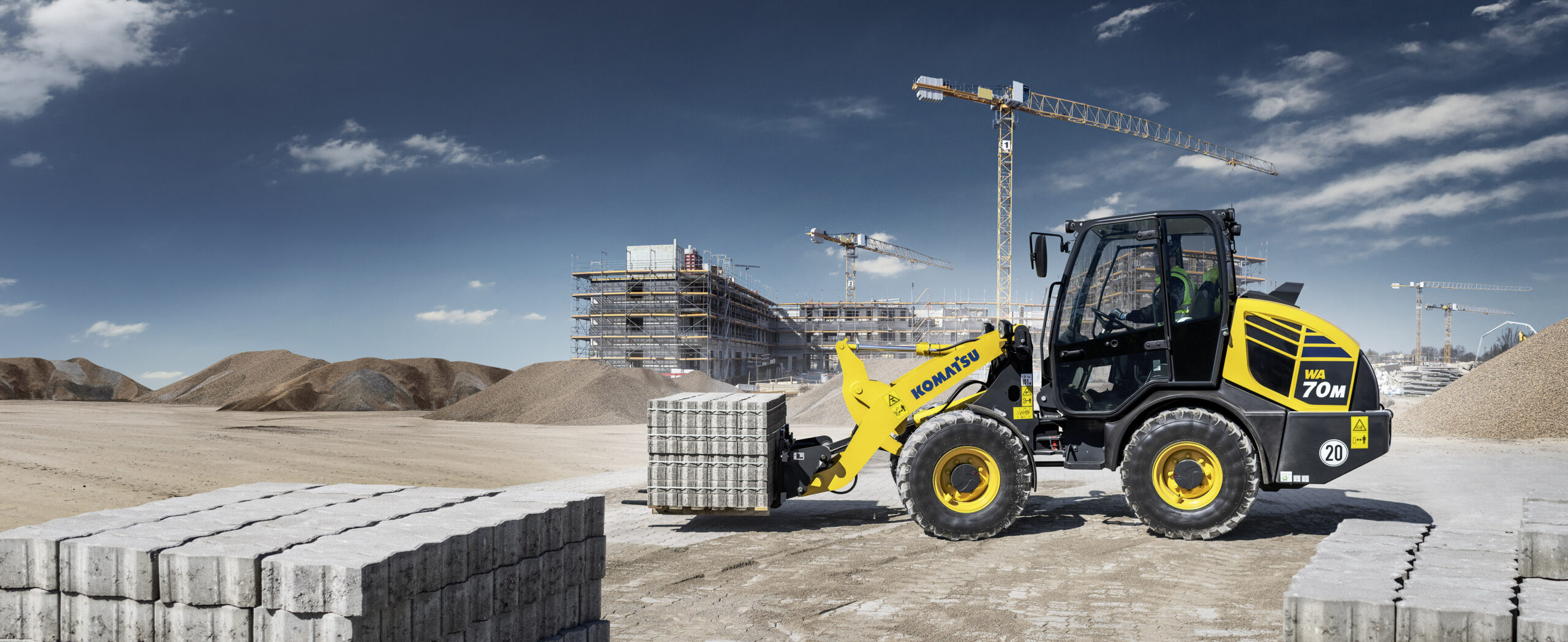 Der Komatsu-Kompaktradlader WA70M-8 im Baustelleneinsatz. Bild: Komatsu