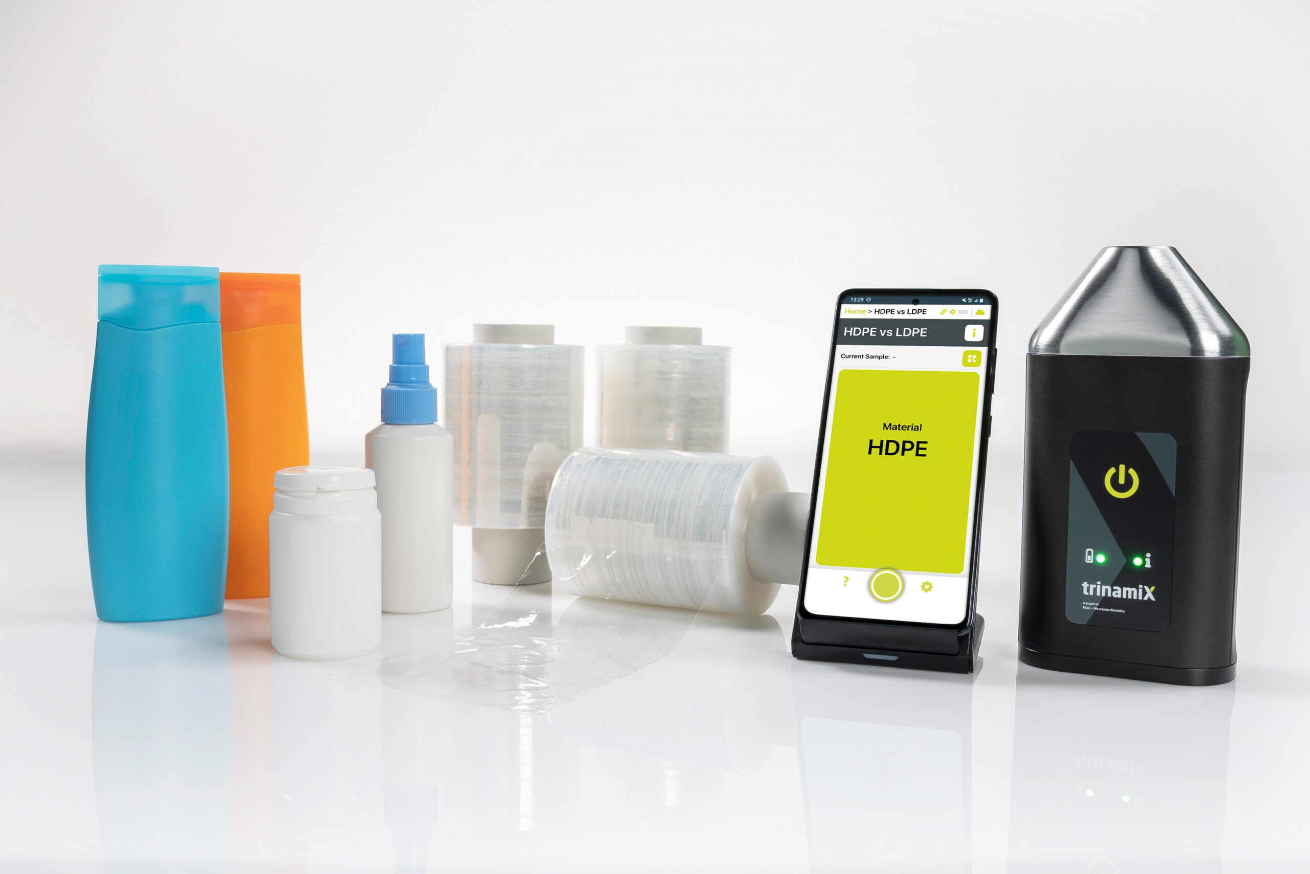 TrinamiX führt zwei neue PE-Anwendungen für ihre mobile Nahrinfrarot-Spektroskopielösung ein. Bild: BASF