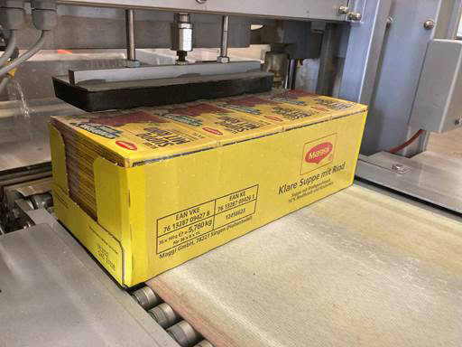 Schrumpffolien für Trays im Maggi-Werk Singen Bild: Maggi