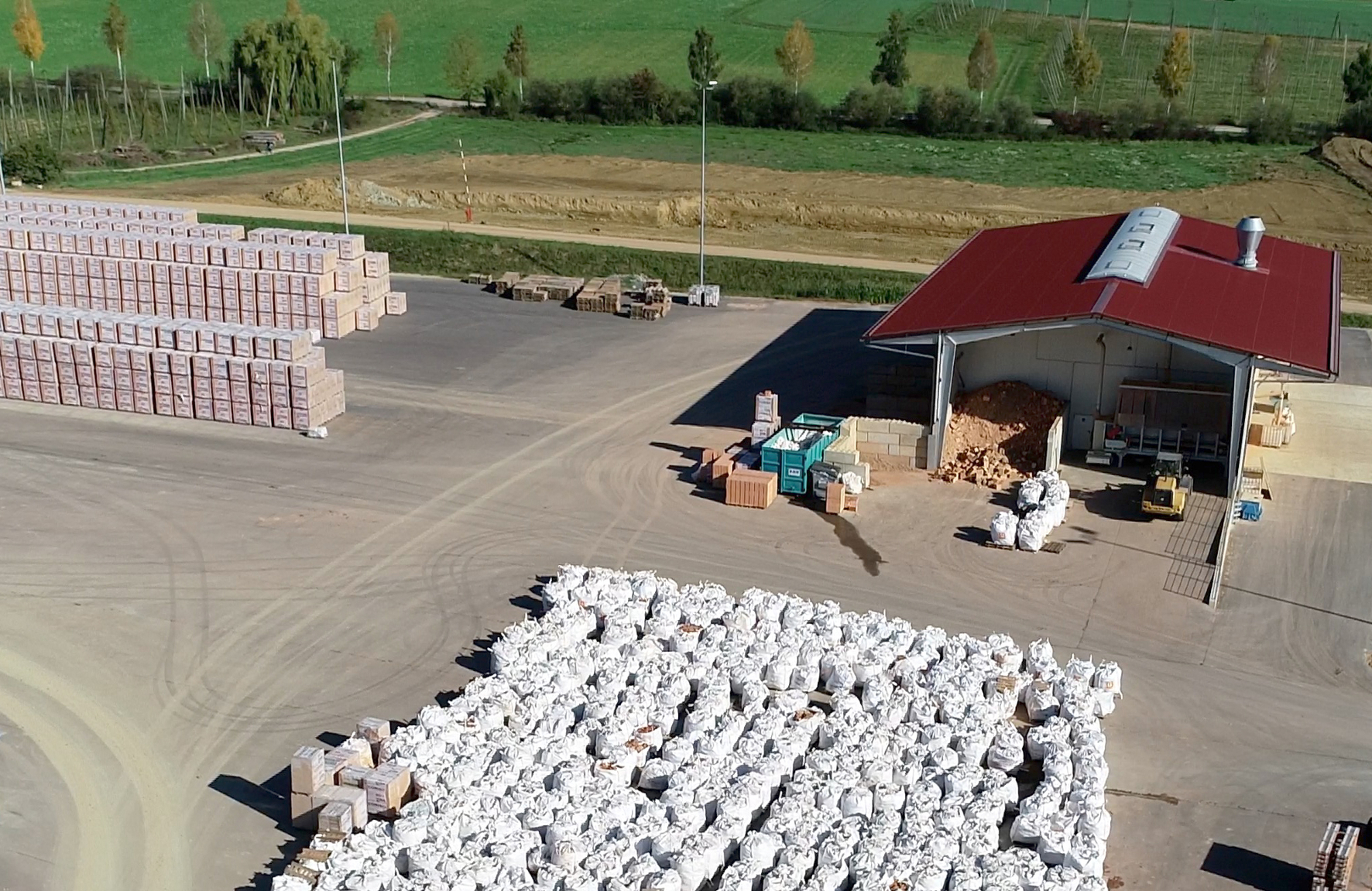 Seit ihrem Start im Jahr 2020 konnte die Recyclinganlage von Leipfinger-Bader mehr als 5.000 Tonnen Ziegelbruch wiederverwerten. Bild: Leipfinger-Bader