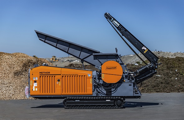 Als Multitool konzipiert, bietet der METHOR von Doppstadt eine hohe Flexibilität hinsichtlich Aufgaben- und Materialspektrum. Bild: Doppstadt Gruppe