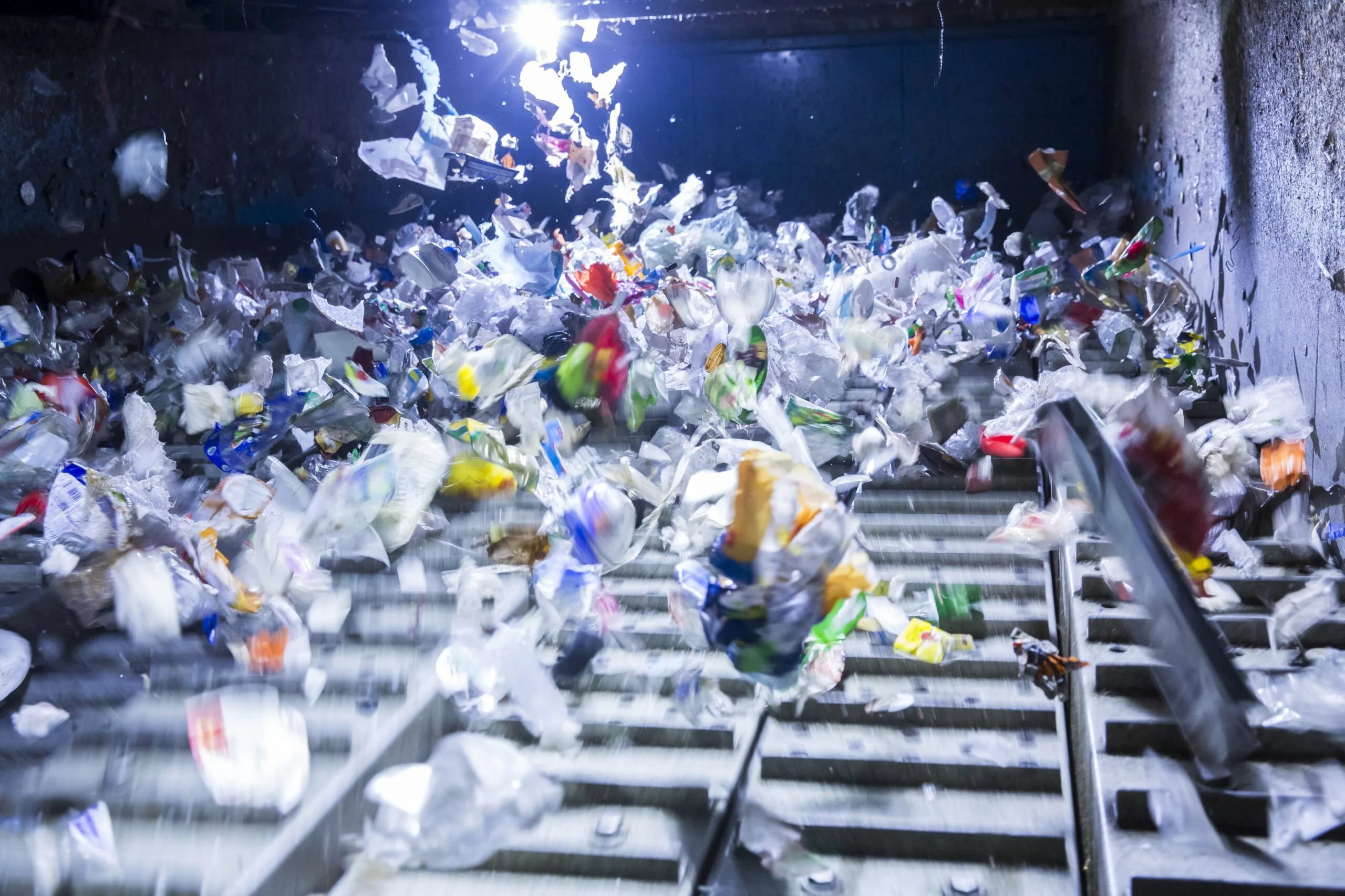 Verpackungsrecycling: Neue Sortiertechnologien auf dem Prüfstand