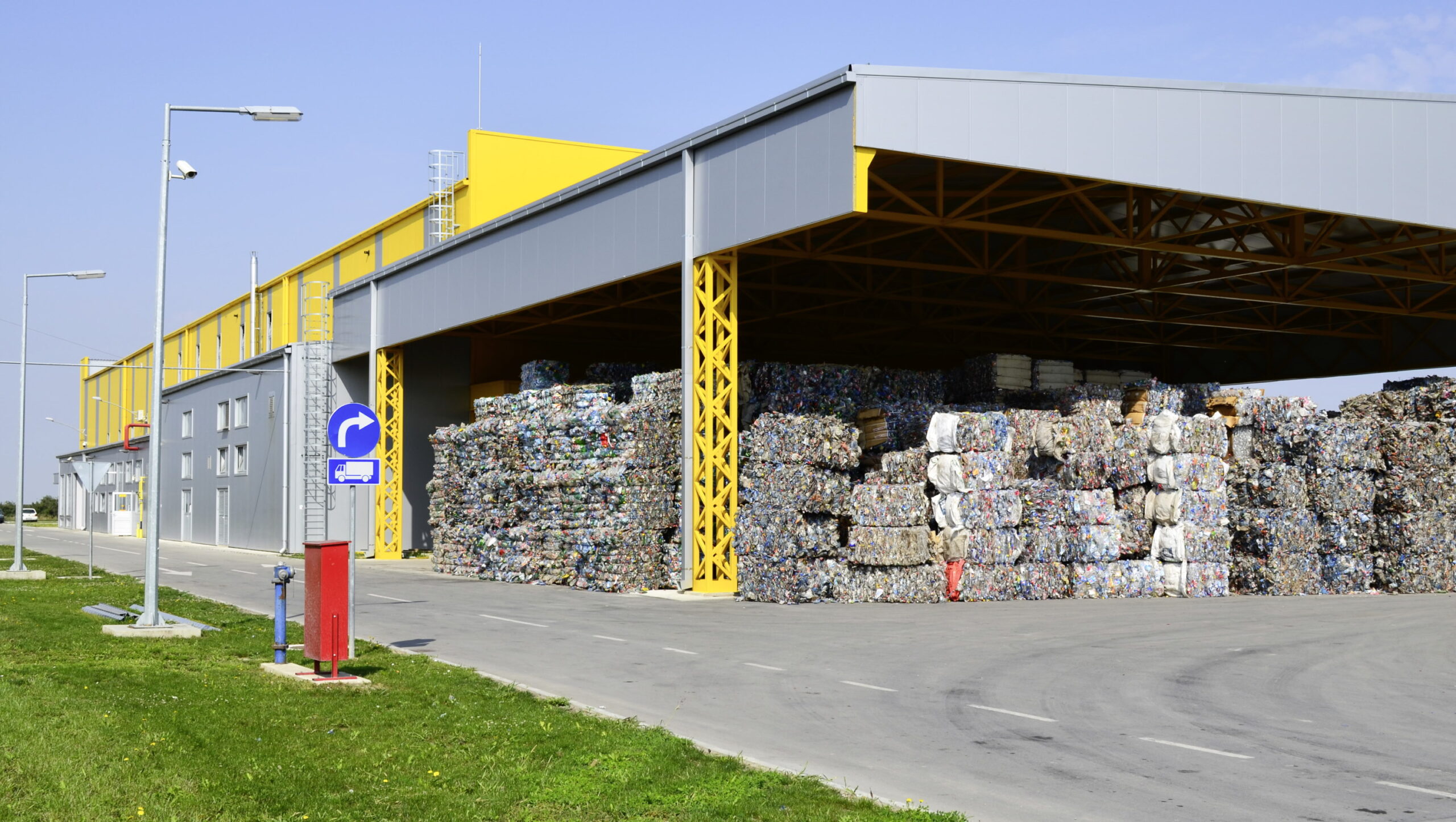 Das erste Recyclingwerk von Greiner wird künftig recycelte Rohstoffe für Unternehmen in ganz Europa zur Verfügung stellen können. Bild: Greiner Packaging