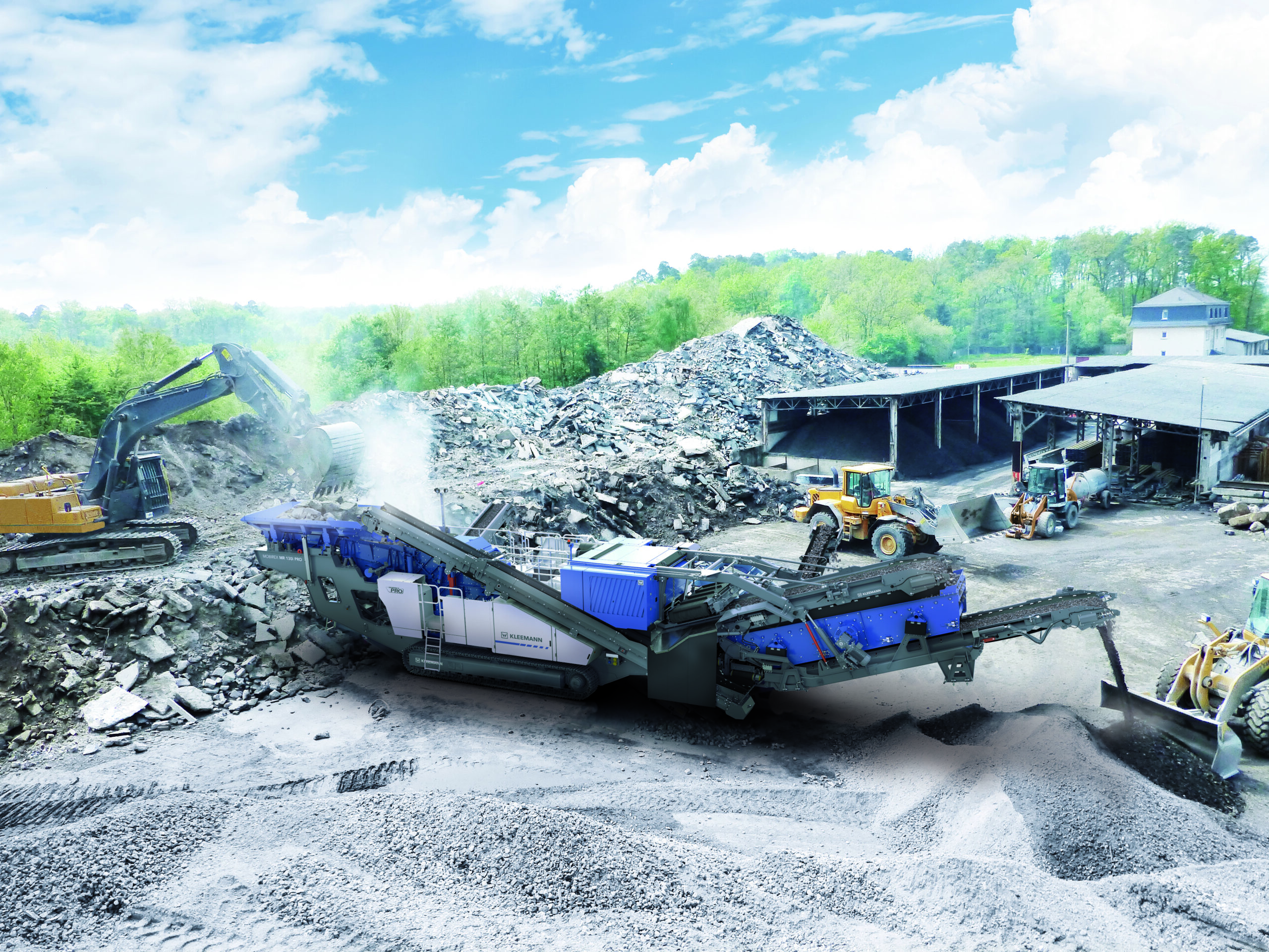 Im stationären Recycling sind die Voraussetzungen für den Einsatz einer Kleemann-Brechanlage mit E-DRIVE Antriebs häufig sehr gut. Eine ausreichende Stromversorgung ist oft vorhanden, manchmal sogar mit einer Versorgung über eigene Photovoltaikanlagen. Copyright: Kleemann