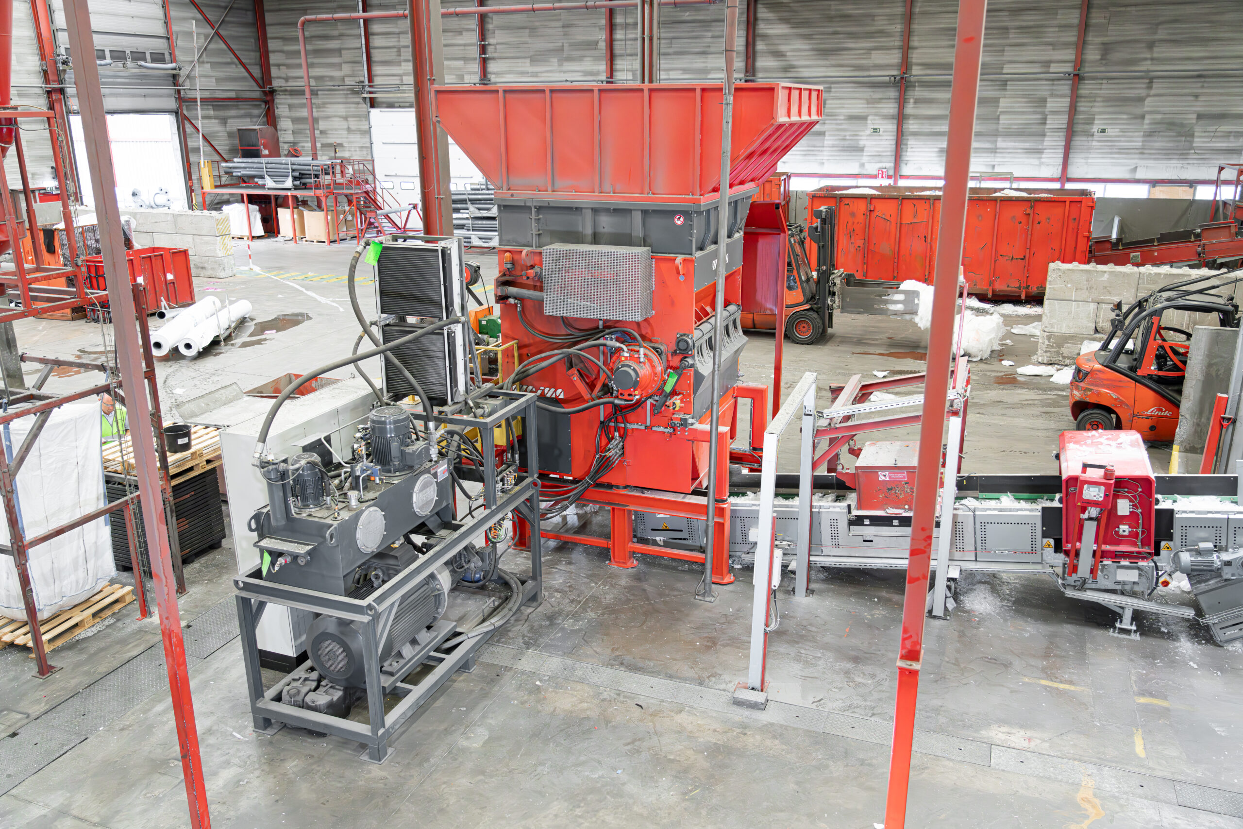 WEIMA W5.18 Einwellen Zerkleinerer für LDPE Folien bei RKW. Copyright: Weima