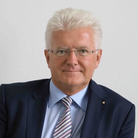 Josef Hochreiter, neuer CEO bei der Next Generation Recyclingmaschinen GmbH. Copyright: NGR
