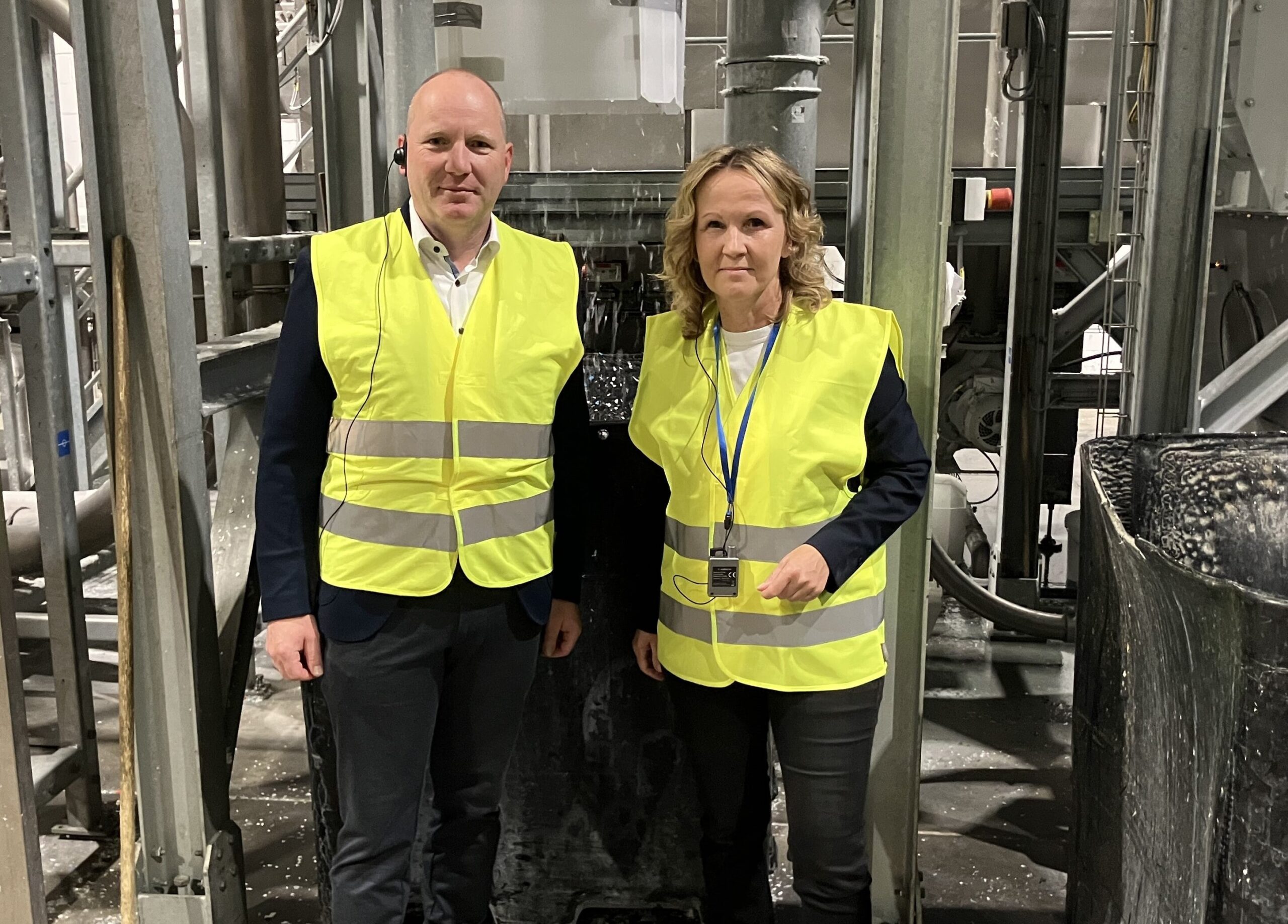 Dietmar Böhm, Vorstand PreZero Dual, Intragroup Services & New Business PreZero International mit Steffi Lemke, Bundesumweltministerin am PreZero Standort in Grünstadt. Copyright: PreZero