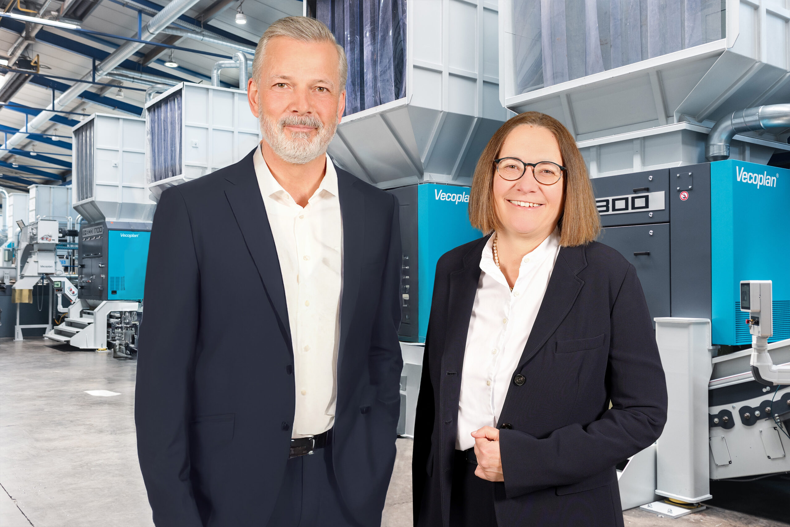 Werner Berens und Ina Hannen blicken auf ein erfolgreiches Geschäftsjahr 2024 zurück. Copyright: Vecoplan AG