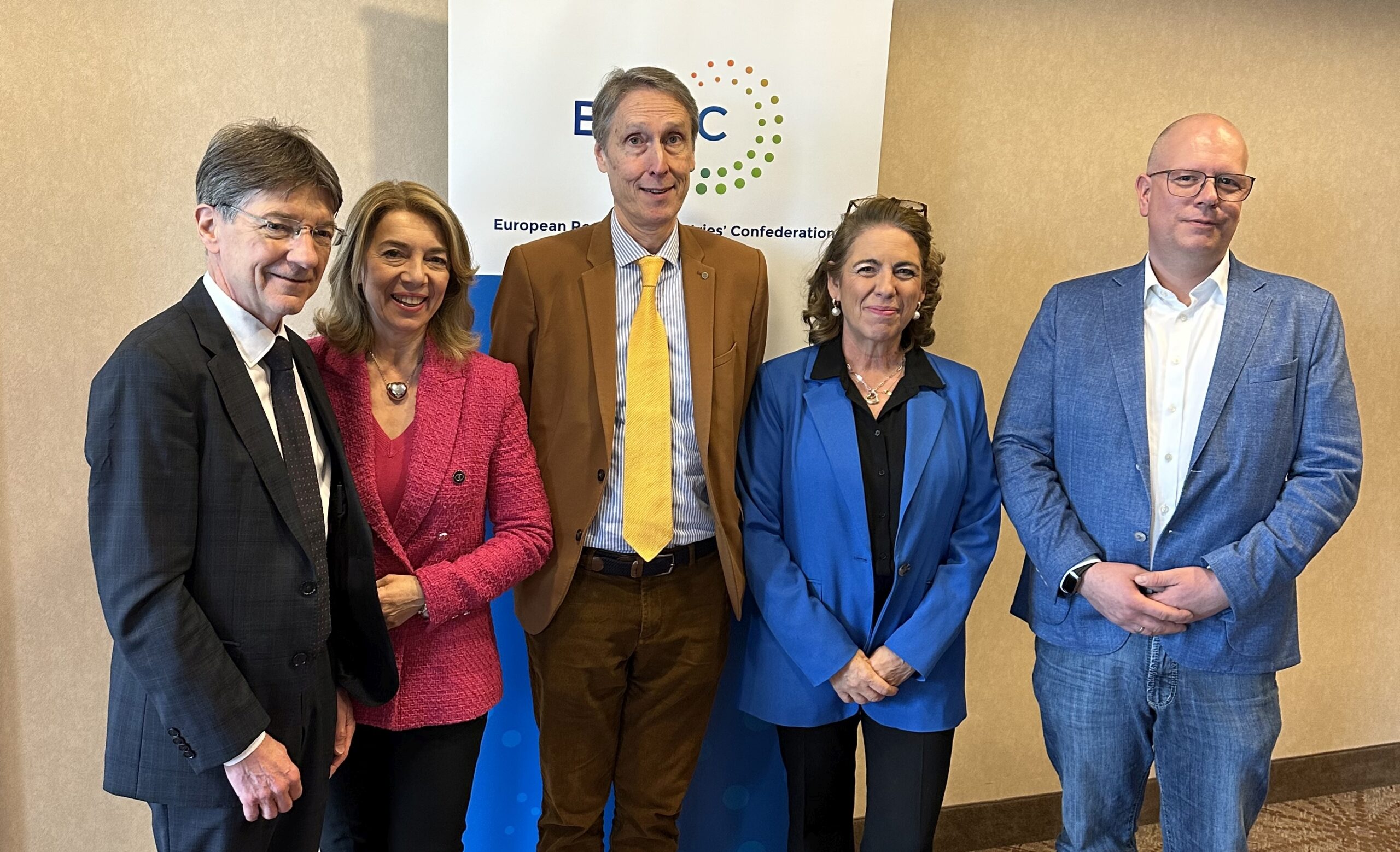 v.l.n.r.: Peter Hodecek, Cinzia Vezzosi, Olivier François, Alicia Garcia-Franco, Sebastian Will Copyright: Euric