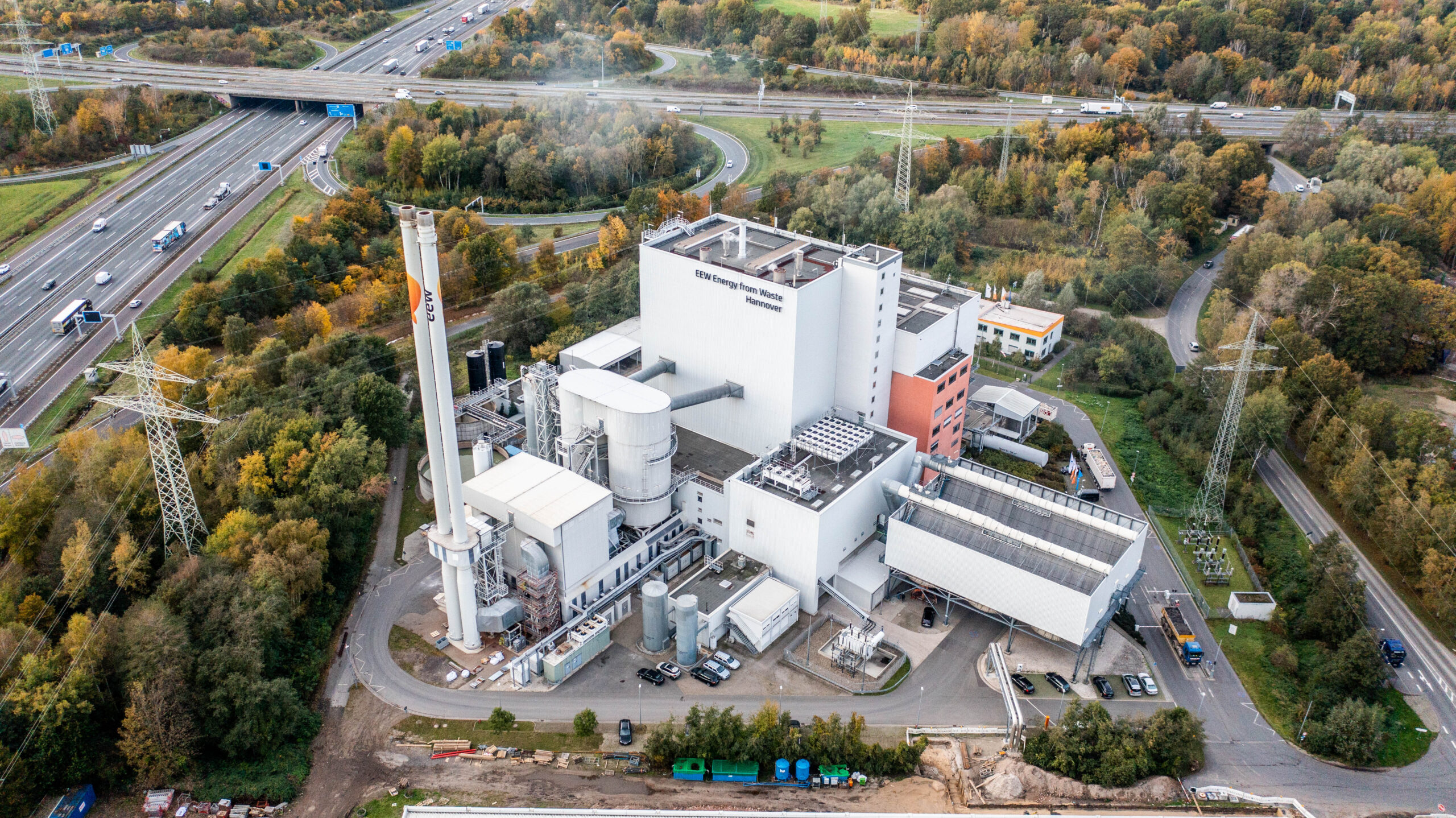 EEW Hannover: Die Anlage produziert bereits heute 20 Prozent der Fernwärme Hannovers aus der energetischen Verwertung regionaler Abfälle. Copyright: EEW
