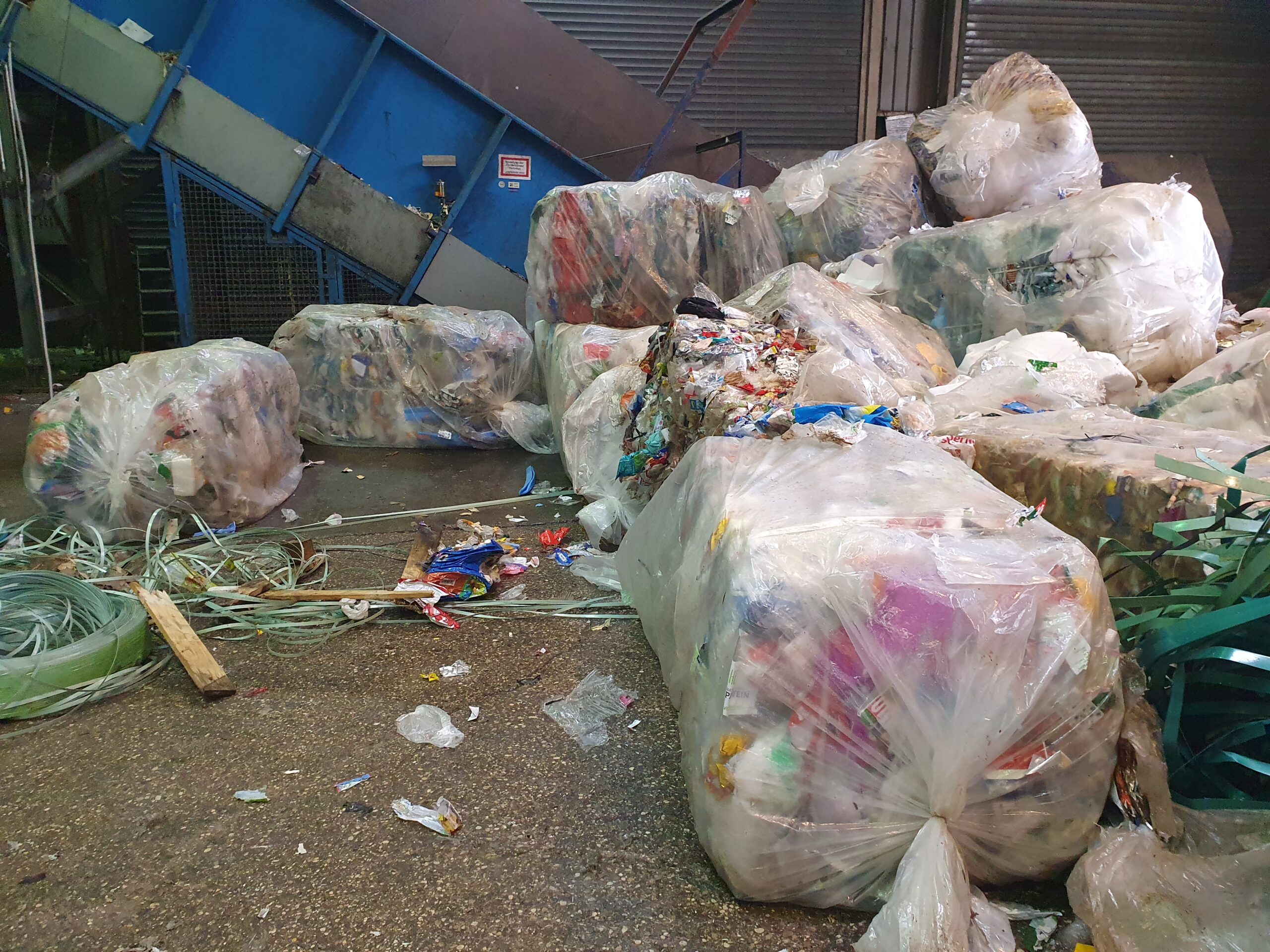 Das Projekt „Folienkreislauf2030“ leistet einen wichtigen Beitrag zum nachhaltigen Umgang mit Kunststoffabfällen. Copyright: LAVU O.Ö. Landes-Abfallverwertungsunternehmen GmbH