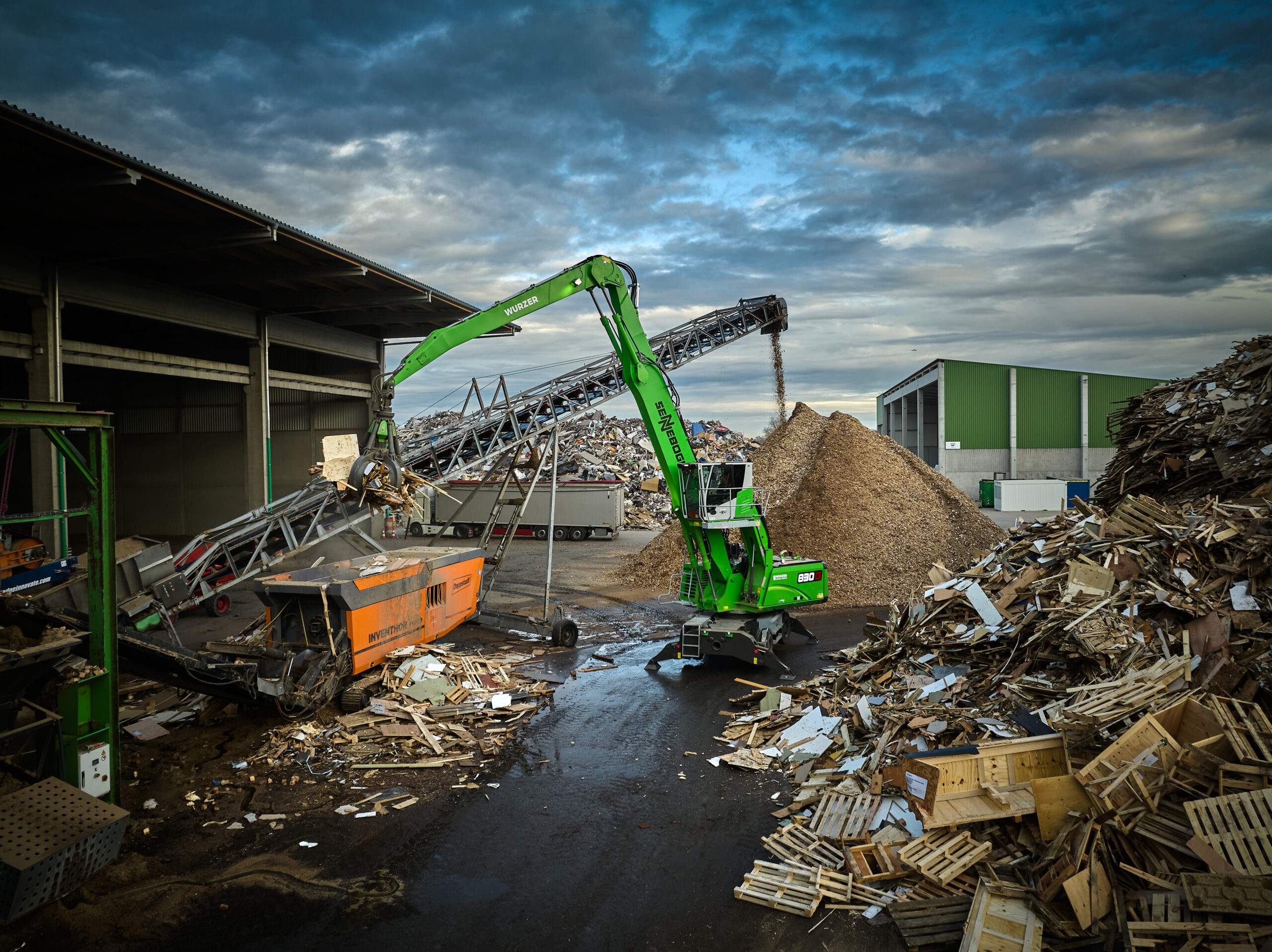 Recyclingbetrieb mit neuem Sennebogen 830 G-Serie