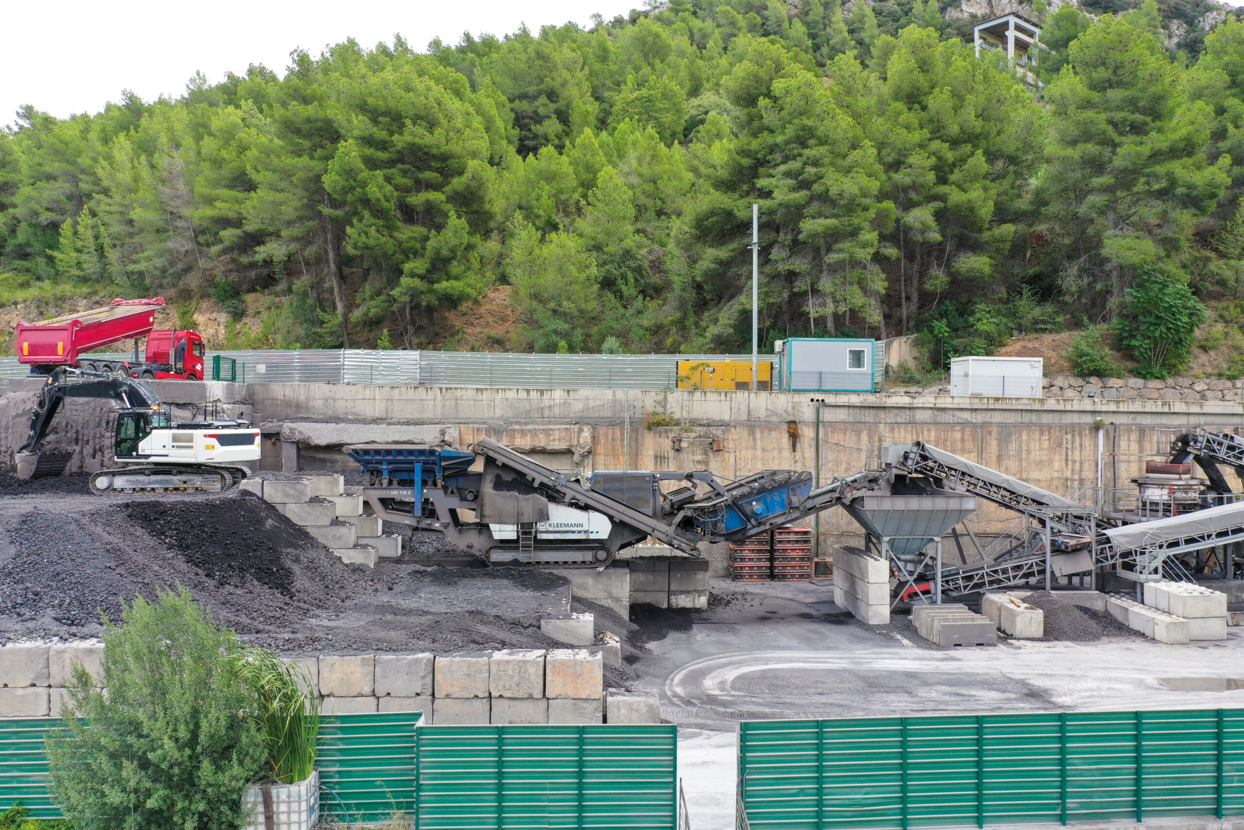 Der leistungsstarke Prallbrecher Mobirex MR 110 EVO2 von Kleemann ist das Herzstück des Maschinenparks. Copyright: Wirtgen Group