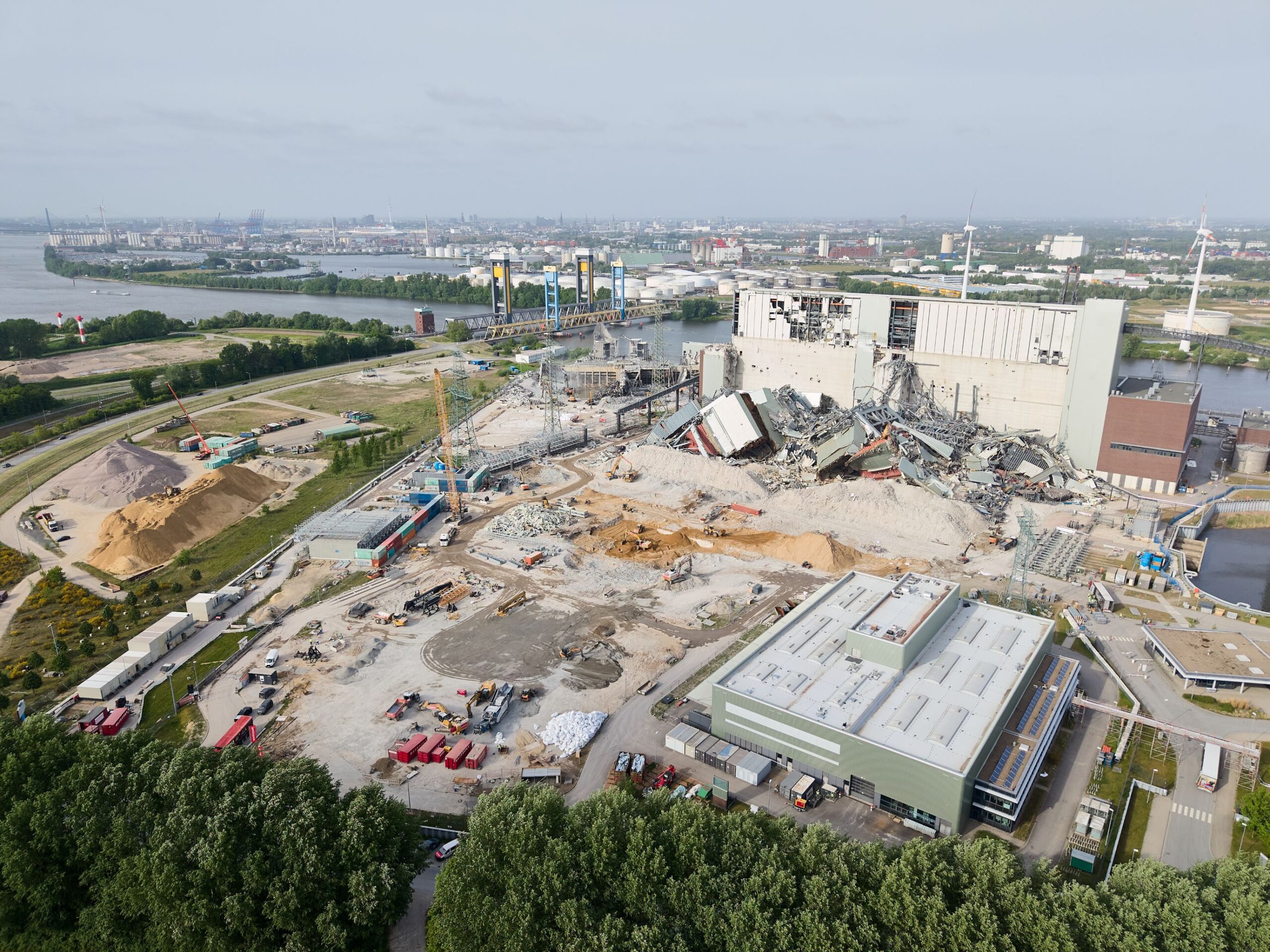 Am Standort Moorburg stemmt die Unternehmensgruppe Hagedorn seit 2023 ihr fünftes Kraftwerksprojekt. Copyright: Hagedorn