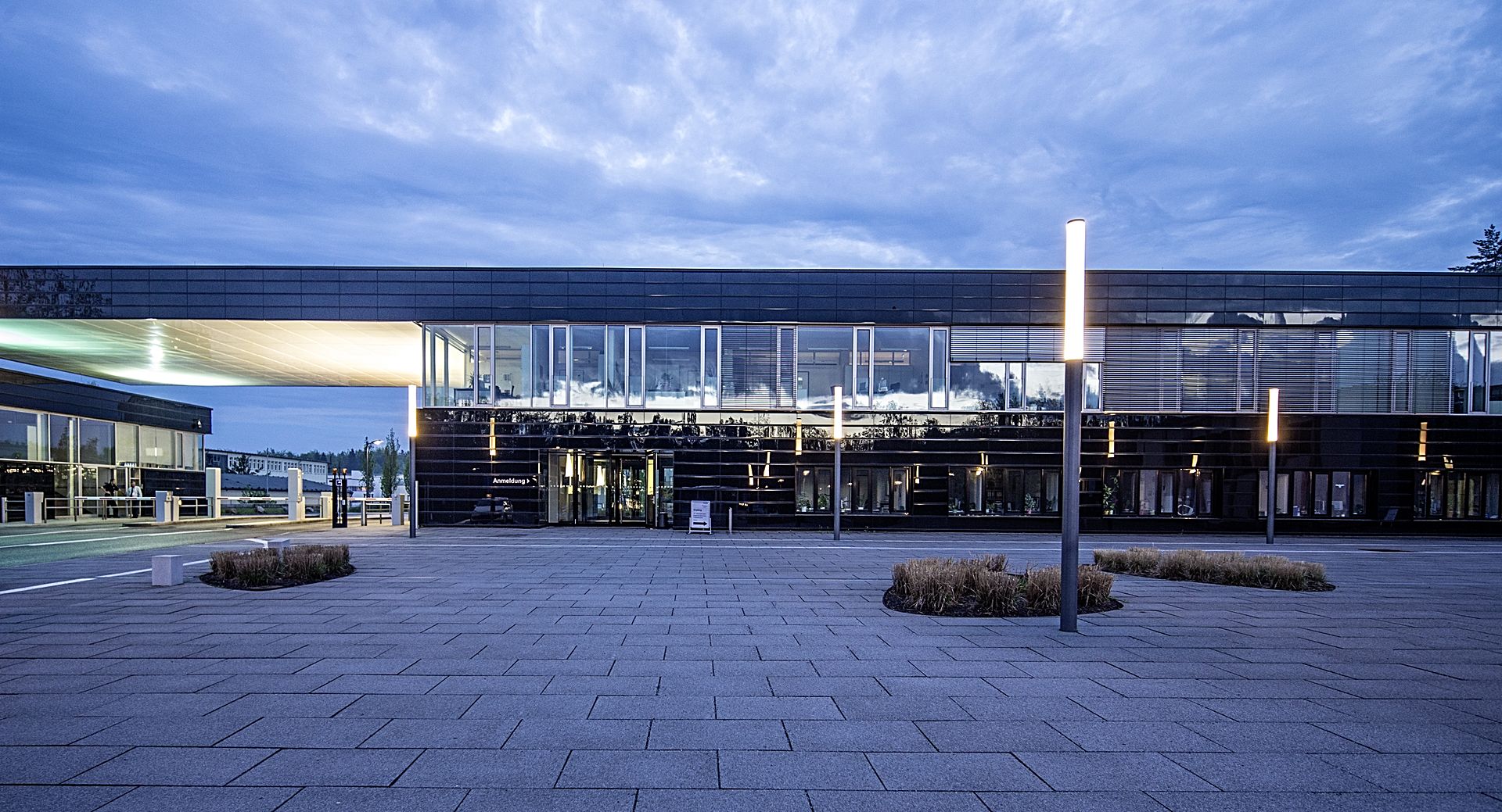 Eingangsgebäude des HZDR (Quelle: HZDR/Oliver Killig)