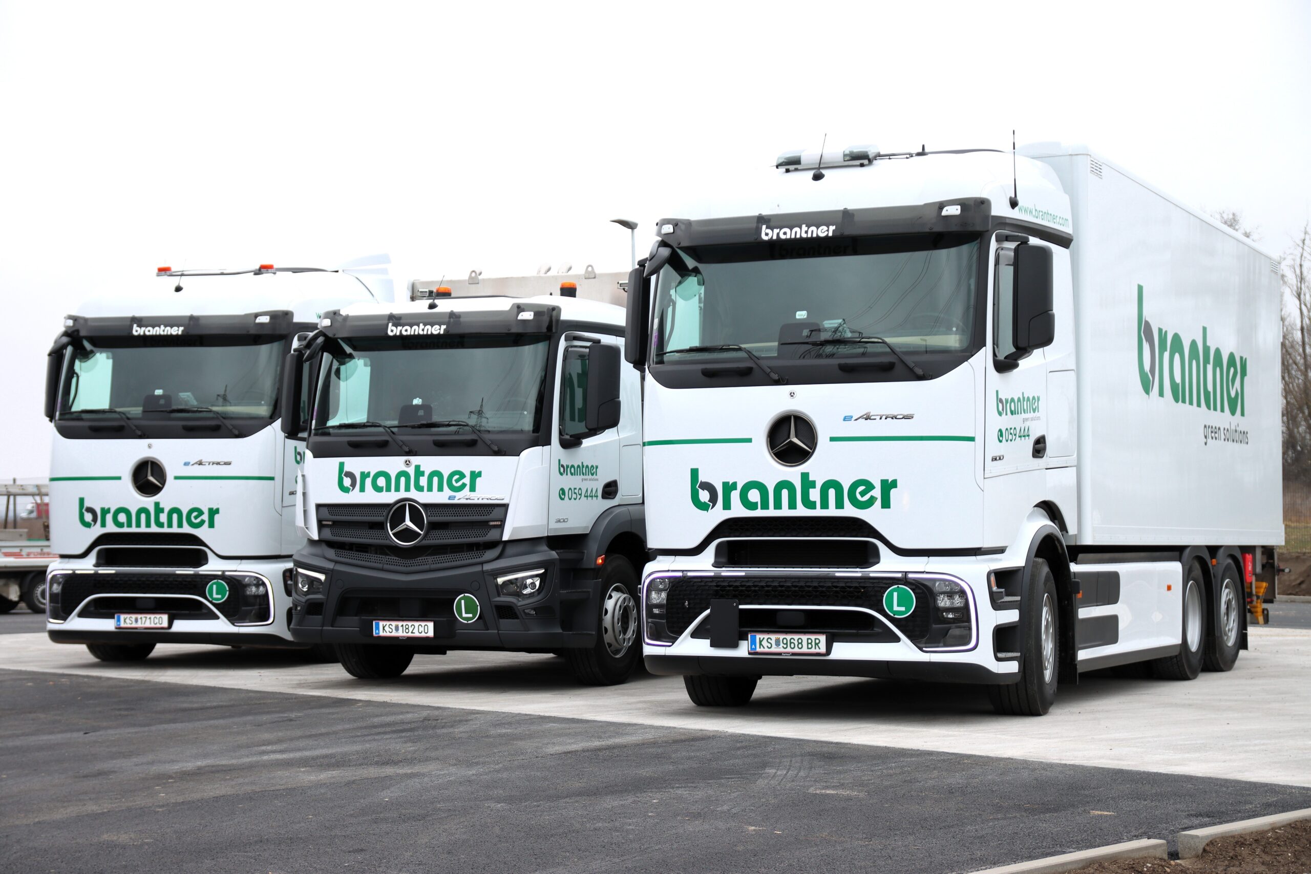13 eActros für Brantner green solutions in Österreich Copyright: Daimler Trucks Österreich