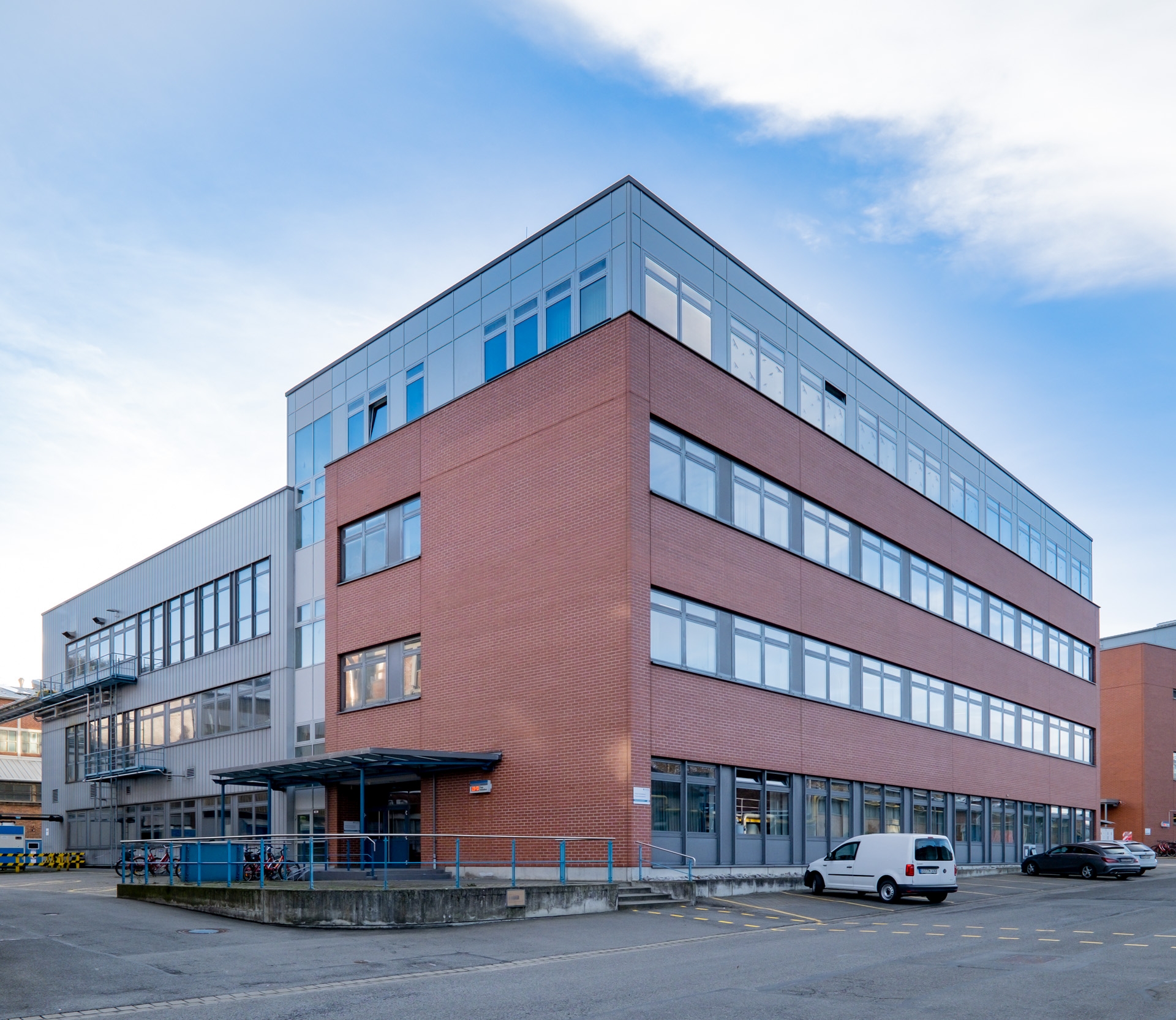 In diesem Gebäude entwickelte das Innovationsteam von H.C. Starck Tungsten unter anderem den Prozess zum Schwarzmasserecycling Copyright: H.C. Starck Tungsten