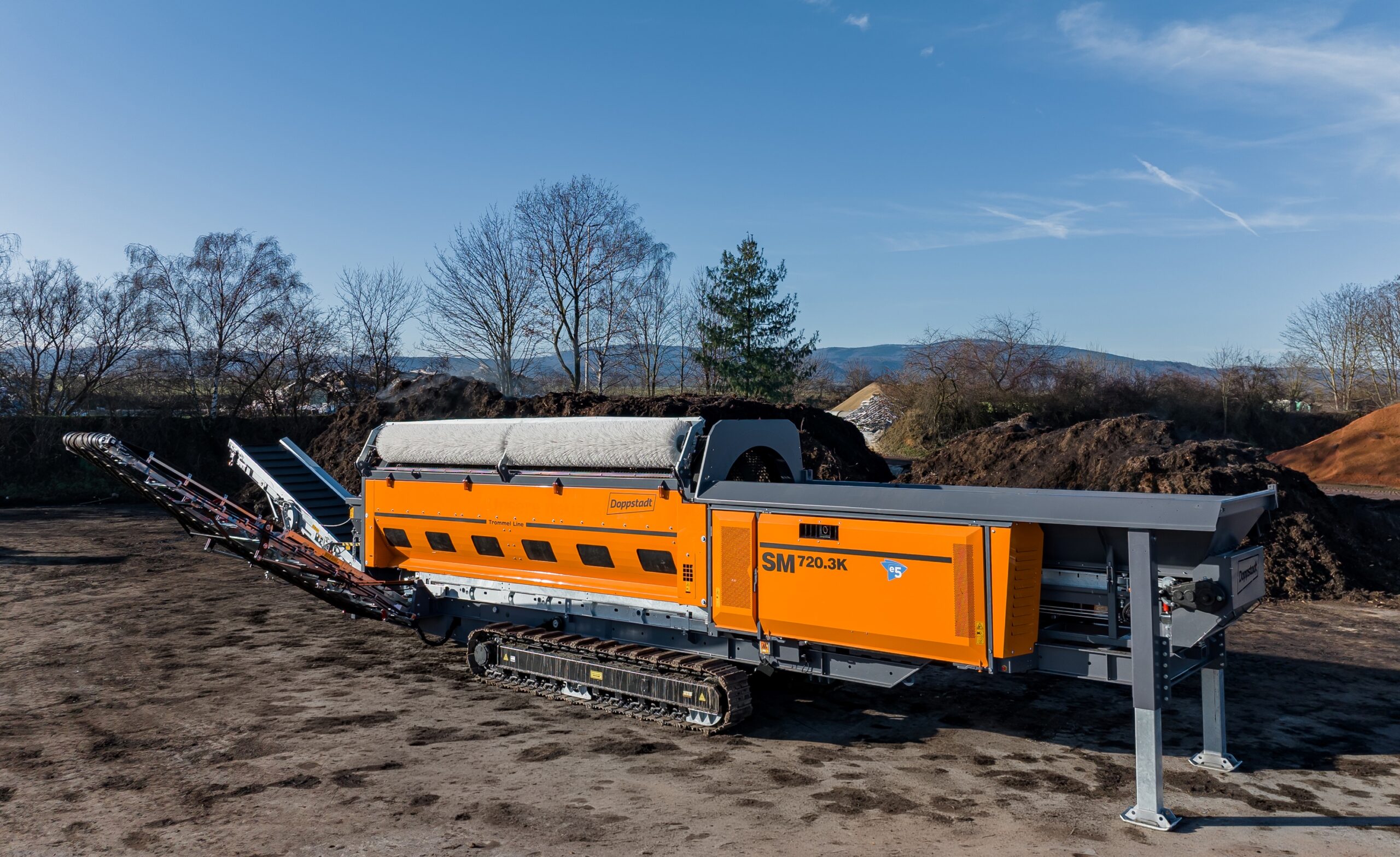 Ausgestattet mit einem Kettenfahrwerk bietet die neue SM 720.3 K ein hohes Maß an Flexibilität. Copyright: Doppstadt Umwelttechnik GmbH