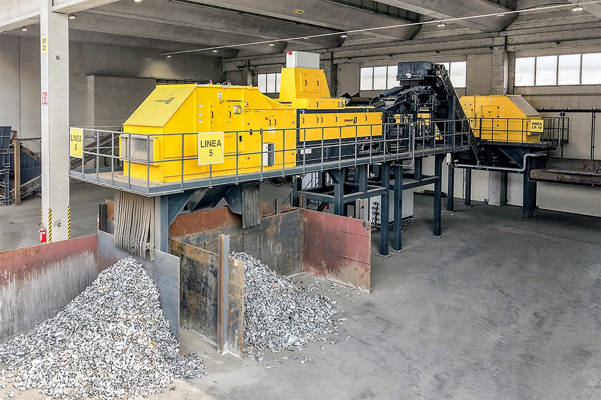 Die Steinert Plasmax produziert in einem Sortierdurchlauf bis zu drei Legierungsfraktionen. Ein neues Update erweitert diese Funktion nun auch auf kleinere Korngrößen. Copyright: Steinert