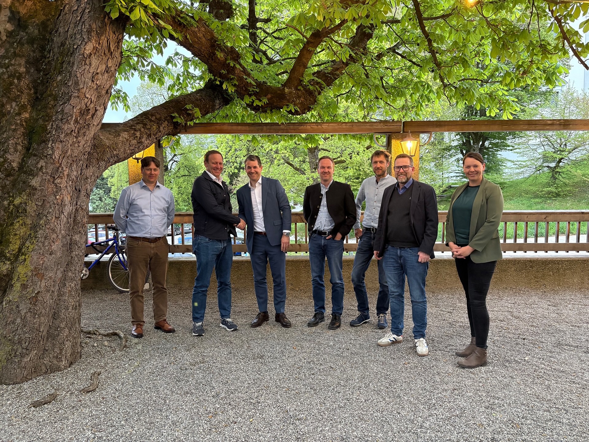 von links: Bernd Reger, Josef Geiger 3, Peter Leo Dobler, Florian Schmid, Raphael Müller, Martin Görner, Judith Friedrich. Copyright: Geiger Gruppe