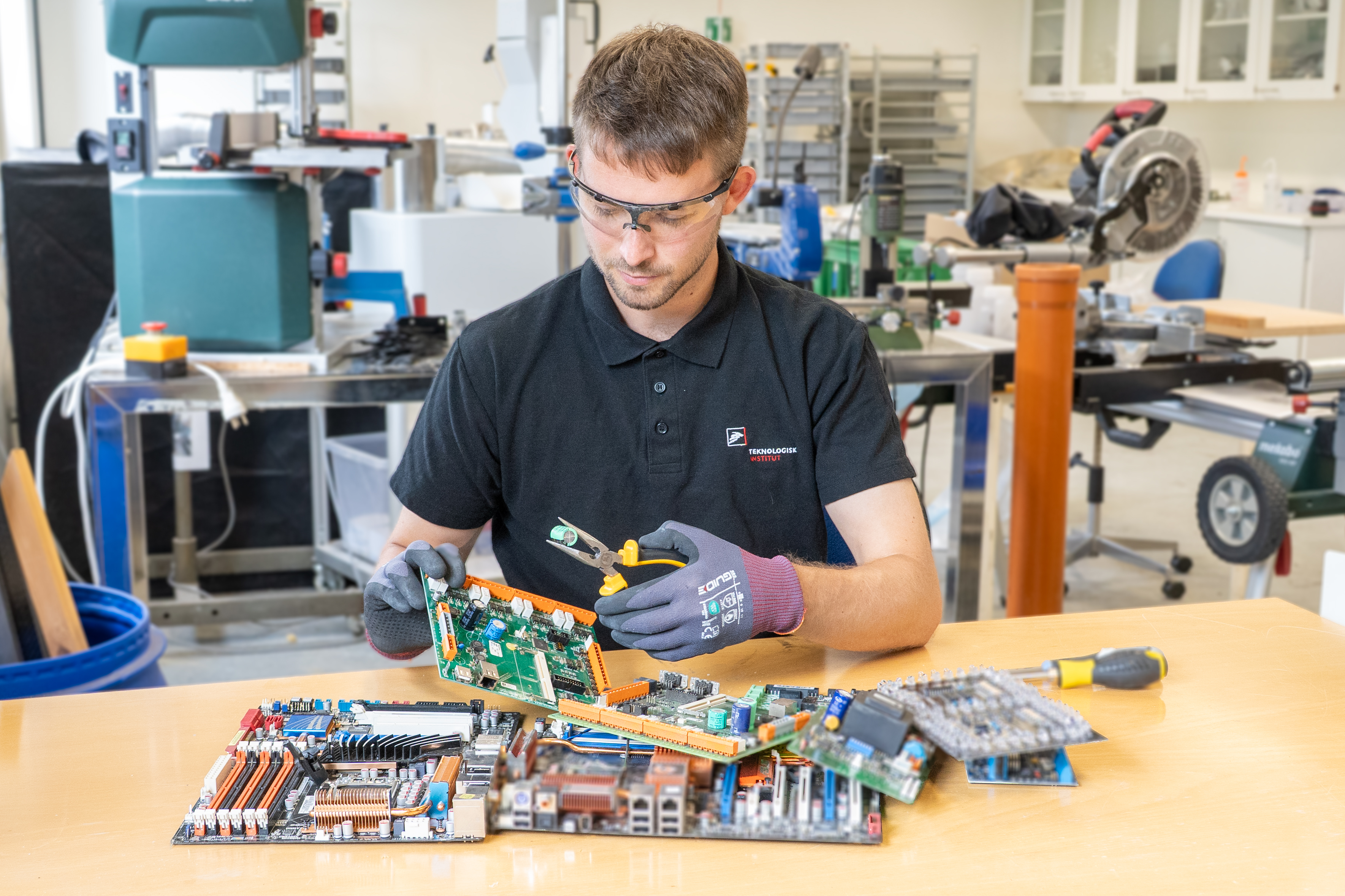 CIRCUIT project advances PCB recycling