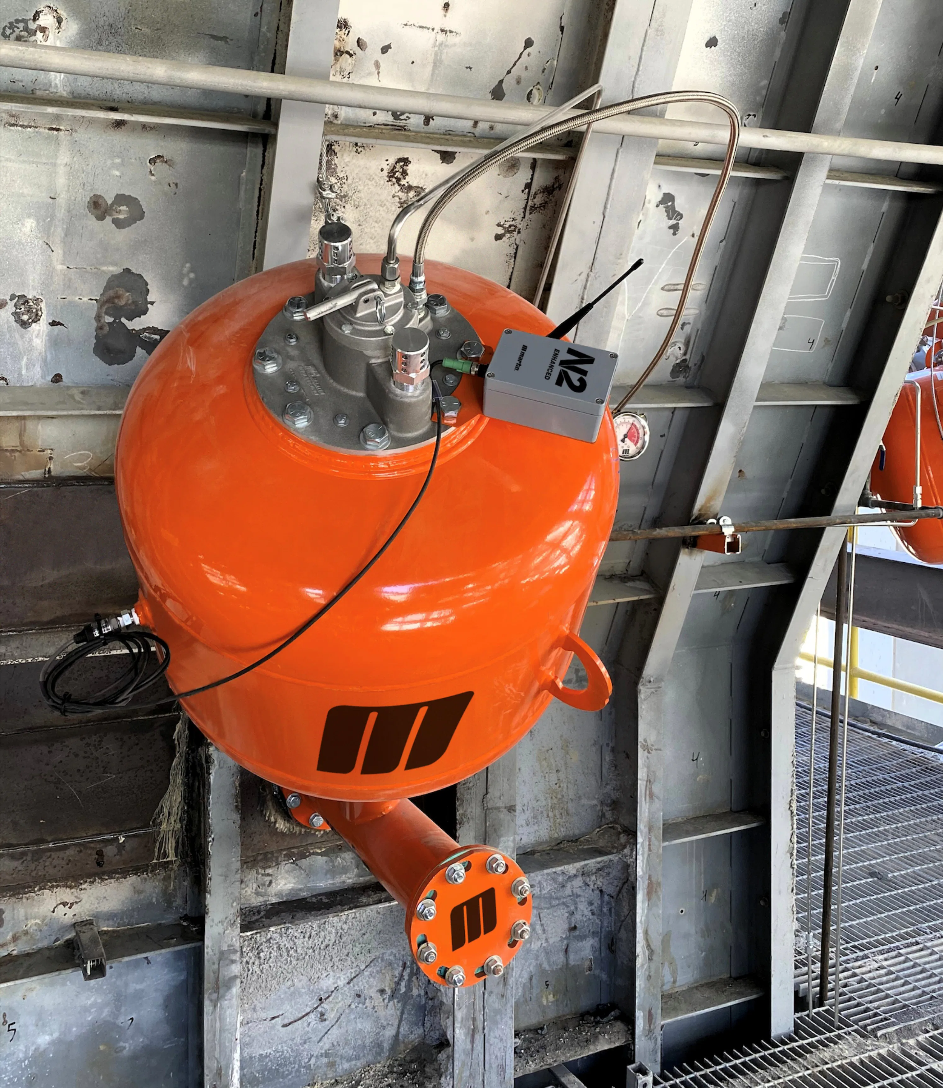 The N2 ACI system is easily retrofitted to Martin air cannons (Hurricane, Typhoon, Tornado, XHV, and Passport valve cannons).