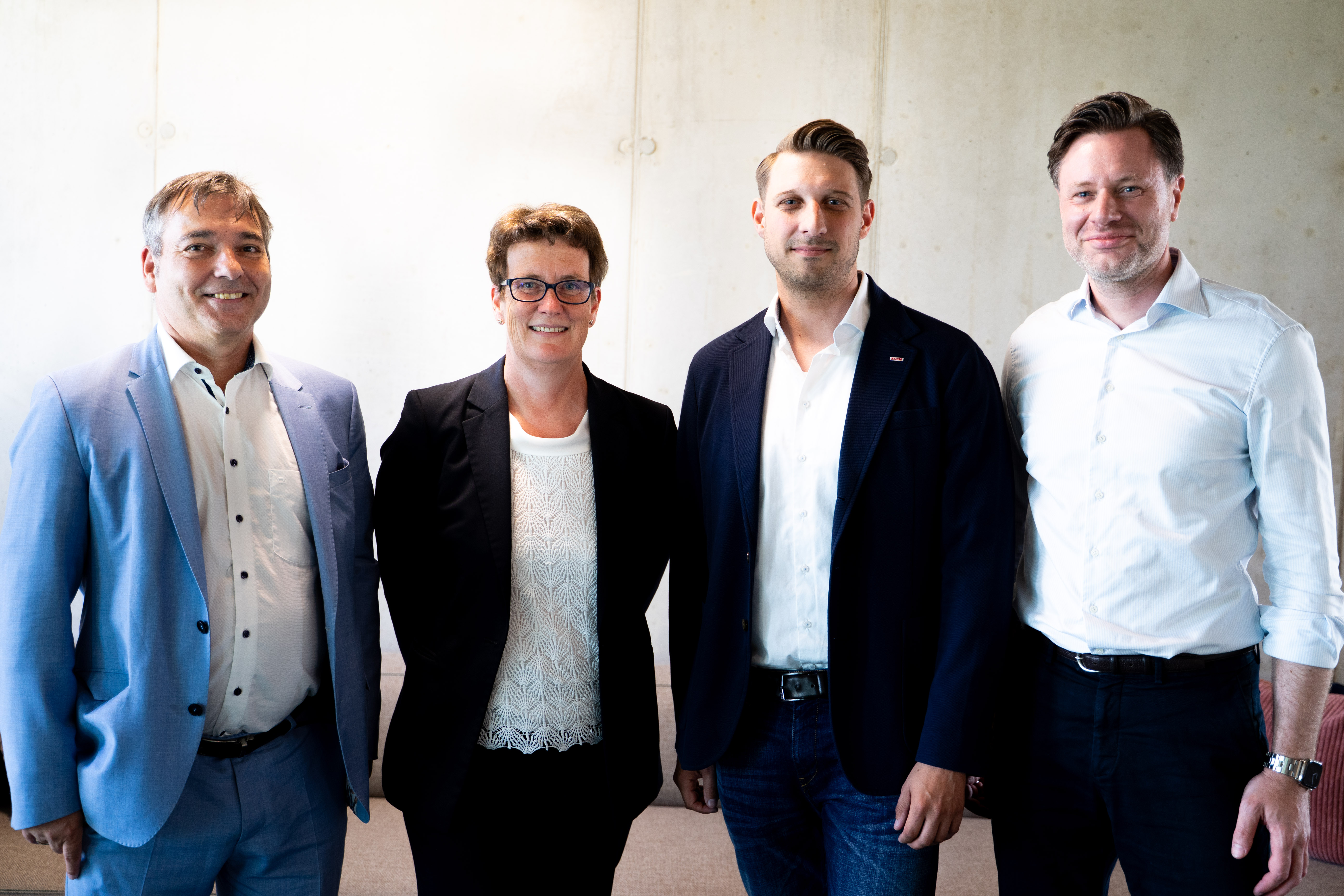 Von links: Olaf Dünger (Arcadis Germany/GVSS), Sandra Giern (GVSS), Denis Zurek (Kluge Sanierung), Daniel Imhäuser (Blasius Schuster) (Quelle: Circle)